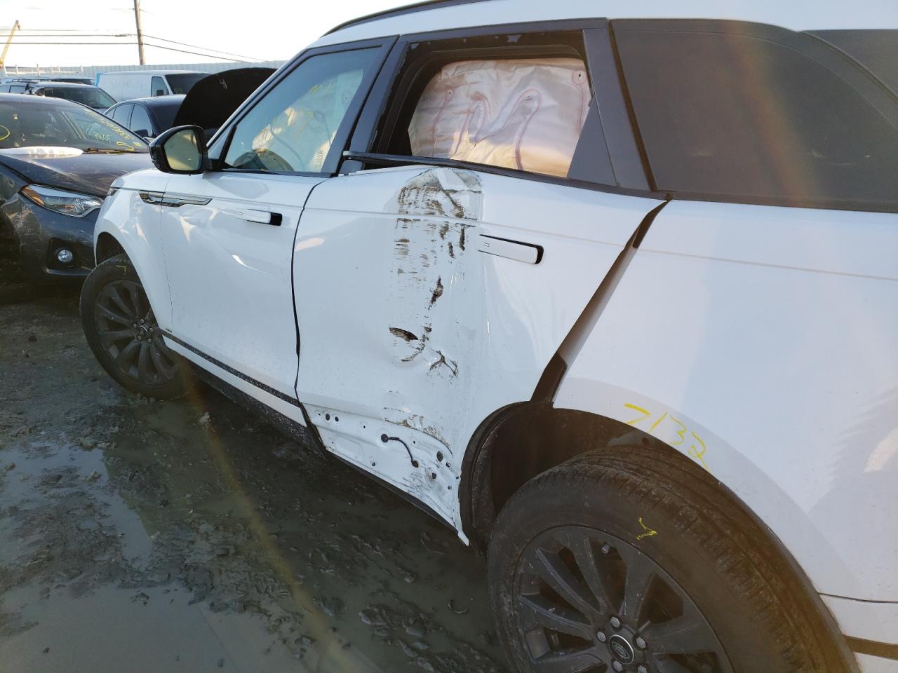 Photo 9 from auction – 2018 LAND ROVER RANGE ROVE with VIN SALYL2RV0JA758039
