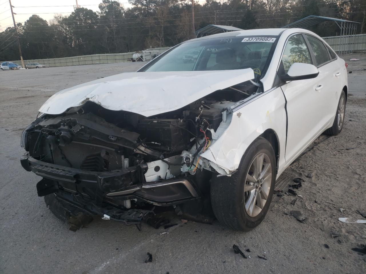 Photo 2 from auction – 2016 HYUNDAI SONATA SE with VIN 5NPE24AF7GH323579
