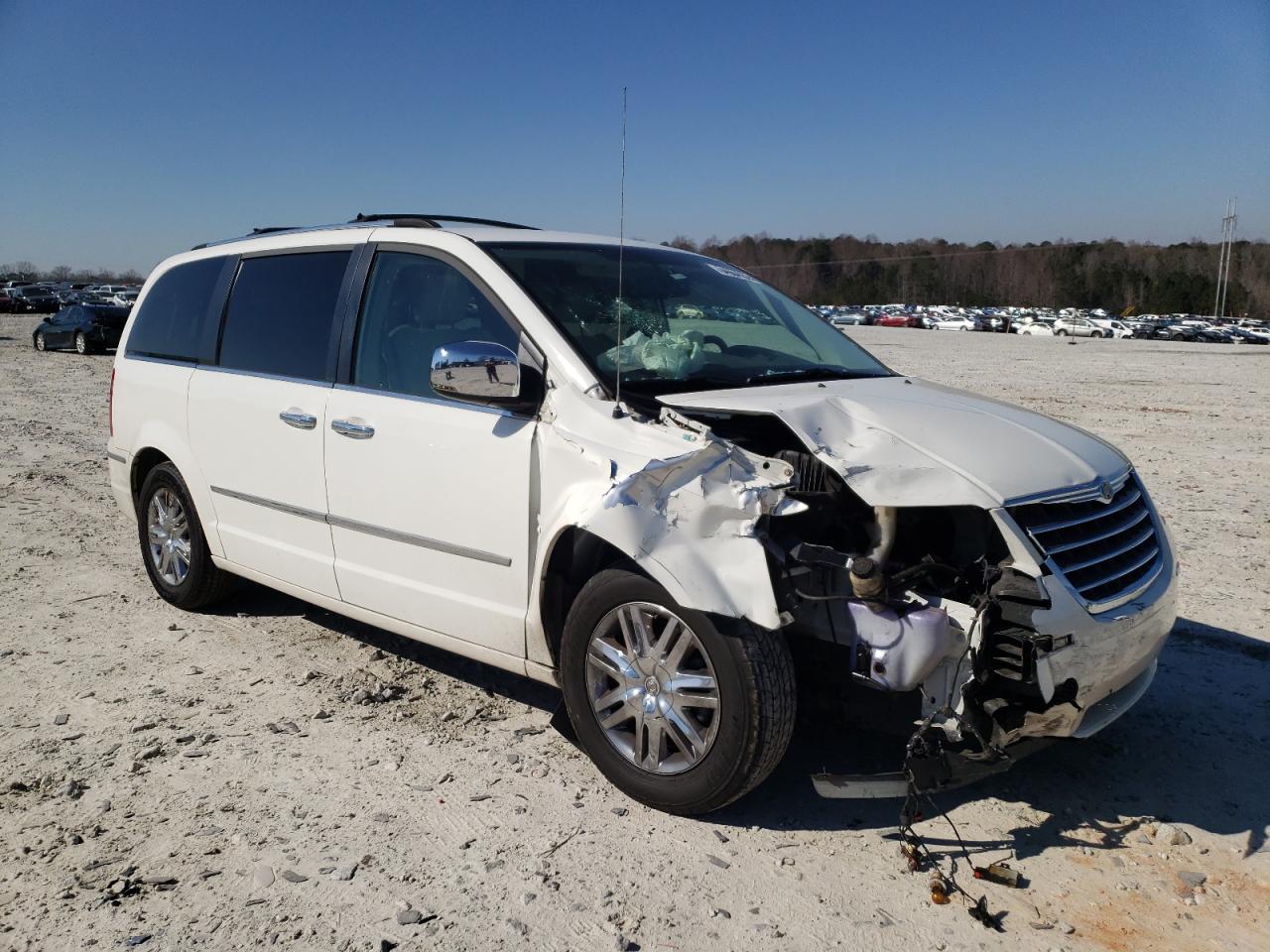 Photo 1 from auction – 2008 CHRYSLER TOWN & COU with VIN 2A8HR64X58R689286