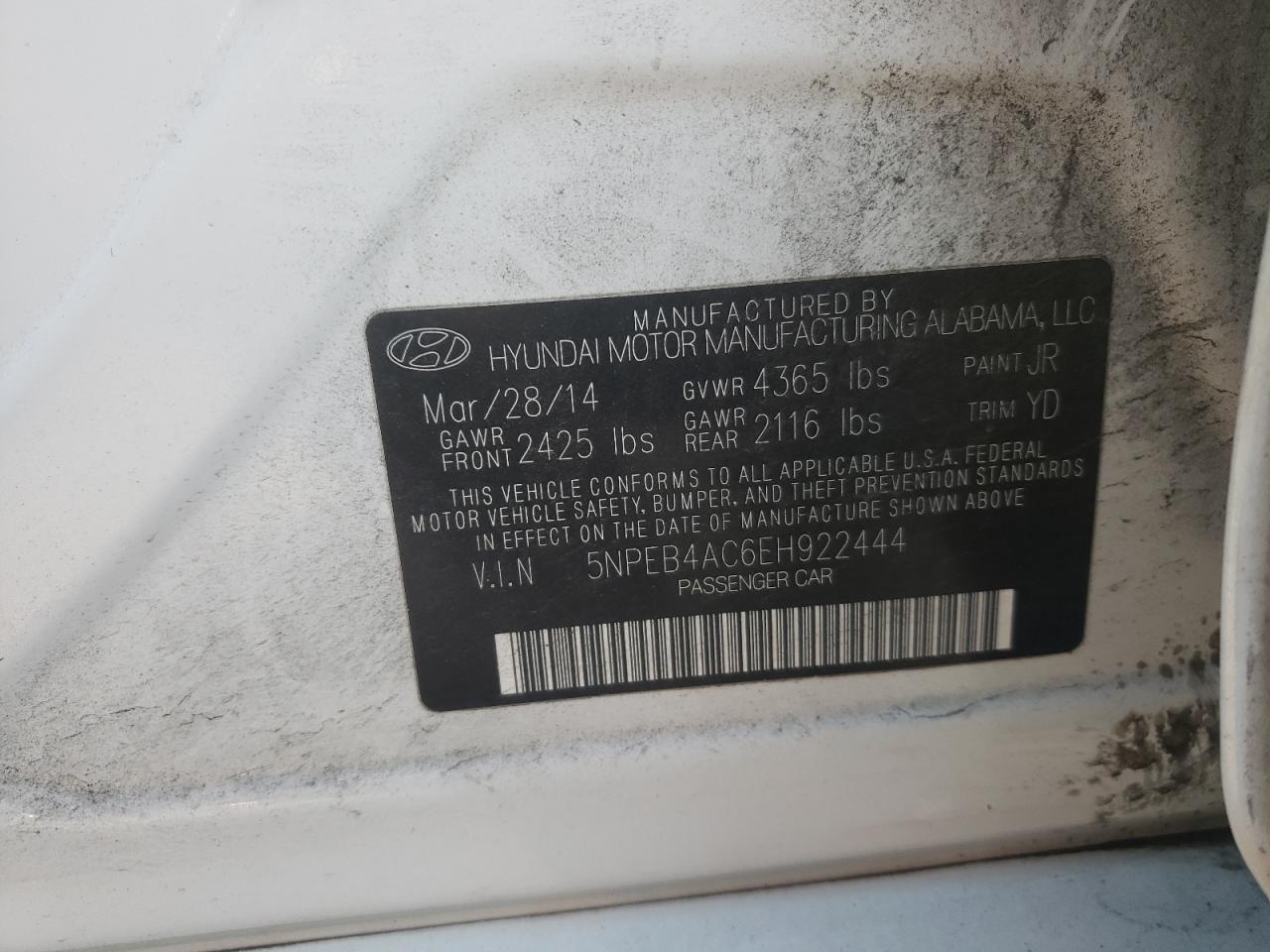Photo 10 from auction – 2014 HYUNDAI SONATA GLS with VIN 5NPEB4AC6EH922444