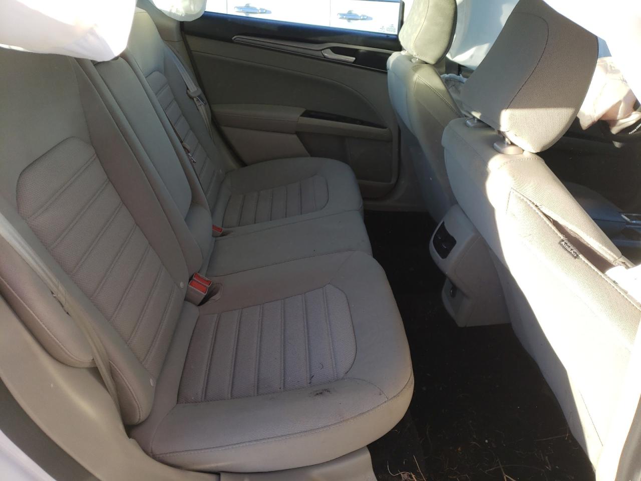 Photo 6 from auction – 2020 FORD FUSION SE with VIN 3FA6P0HD0LR160564