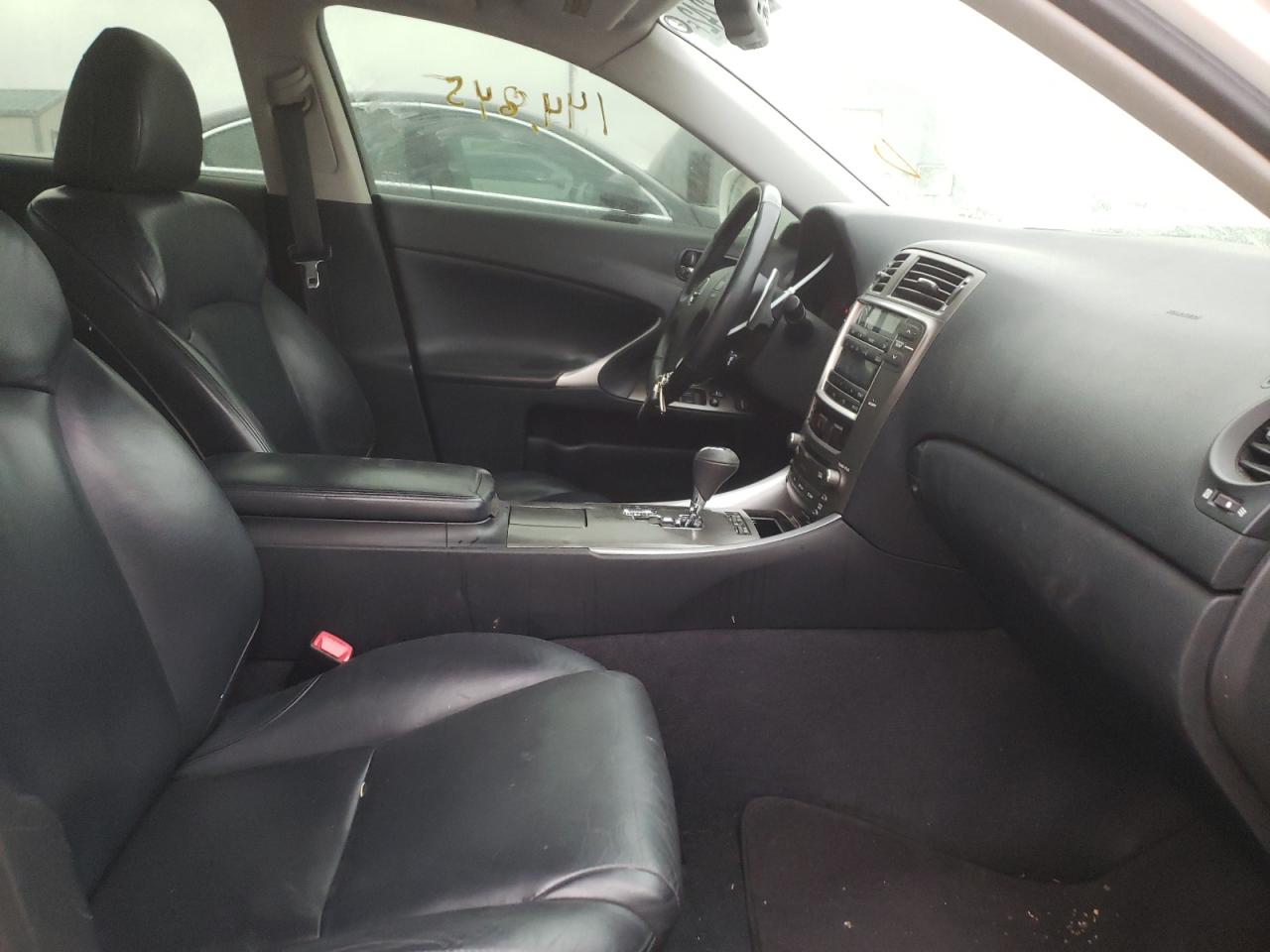 Photo 5 from auction – 2008 LEXUS IS 250 with VIN JTHCK262485026447