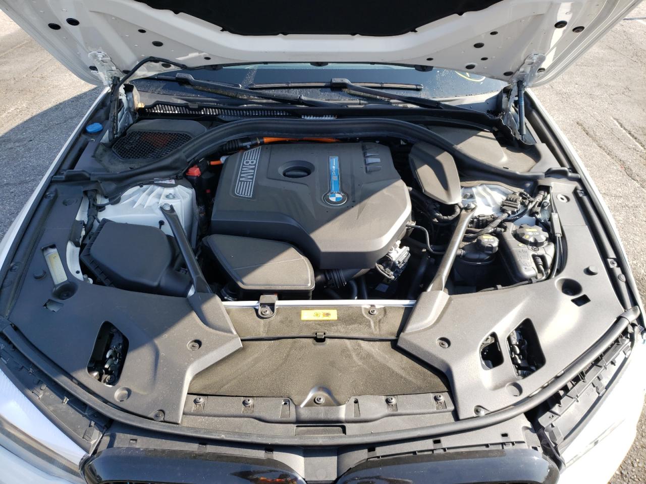 Photo 7 from auction – 2018 BMW 530E with VIN WBAJA9C53JB032991