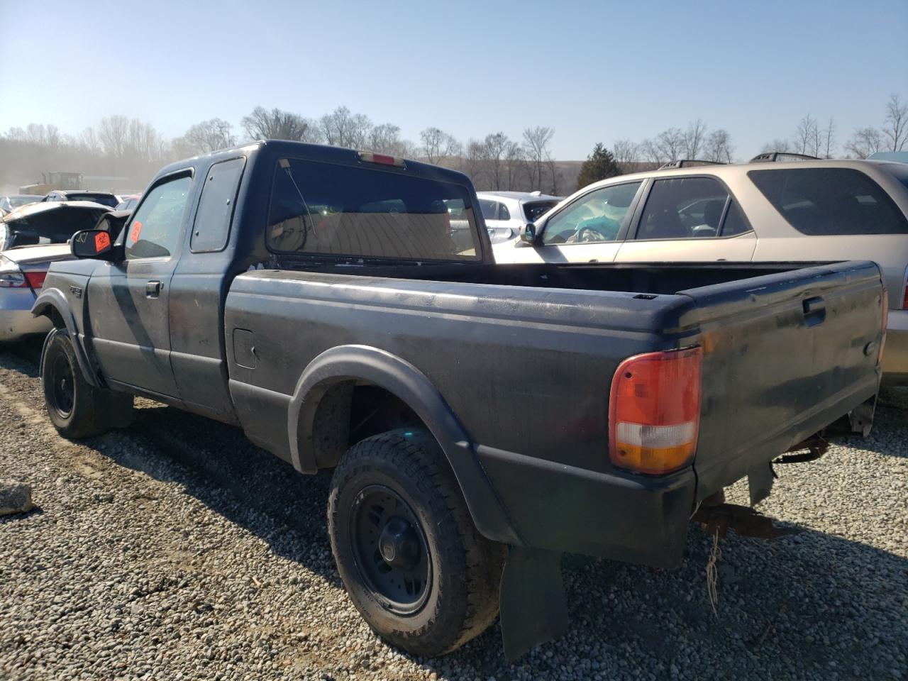 Photo 3 from auction – 1995 FORD RANGER SUP with VIN 1FTCR15X9STA13541