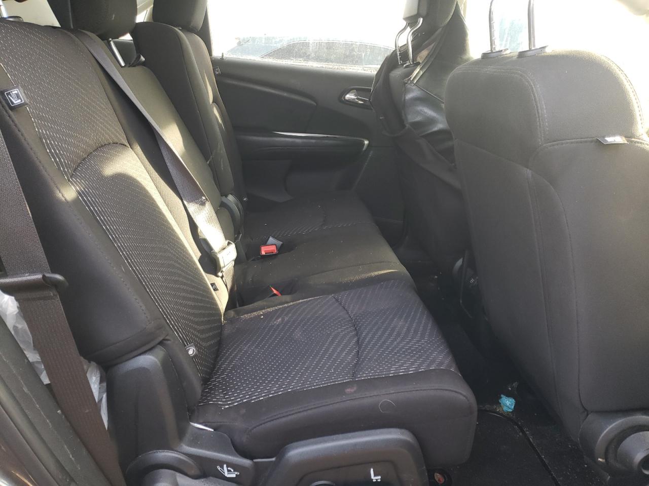 Photo 6 from auction – 2019 DODGE JOURNEY SE with VIN 3C4PDCBB9KT875120