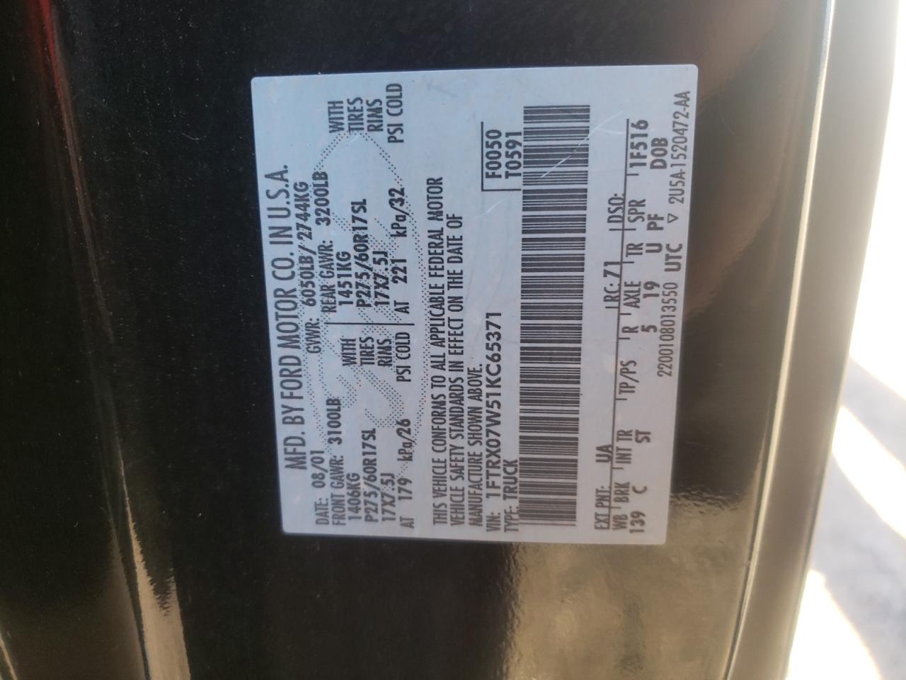 Photo 10 from auction – 2001 FORD F150 with VIN 1FTRX07W51KC65371