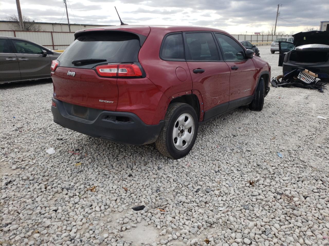 Photo 4 from auction – 2017 JEEP CHEROKEE S with VIN 1C4PJLAB3HW591558