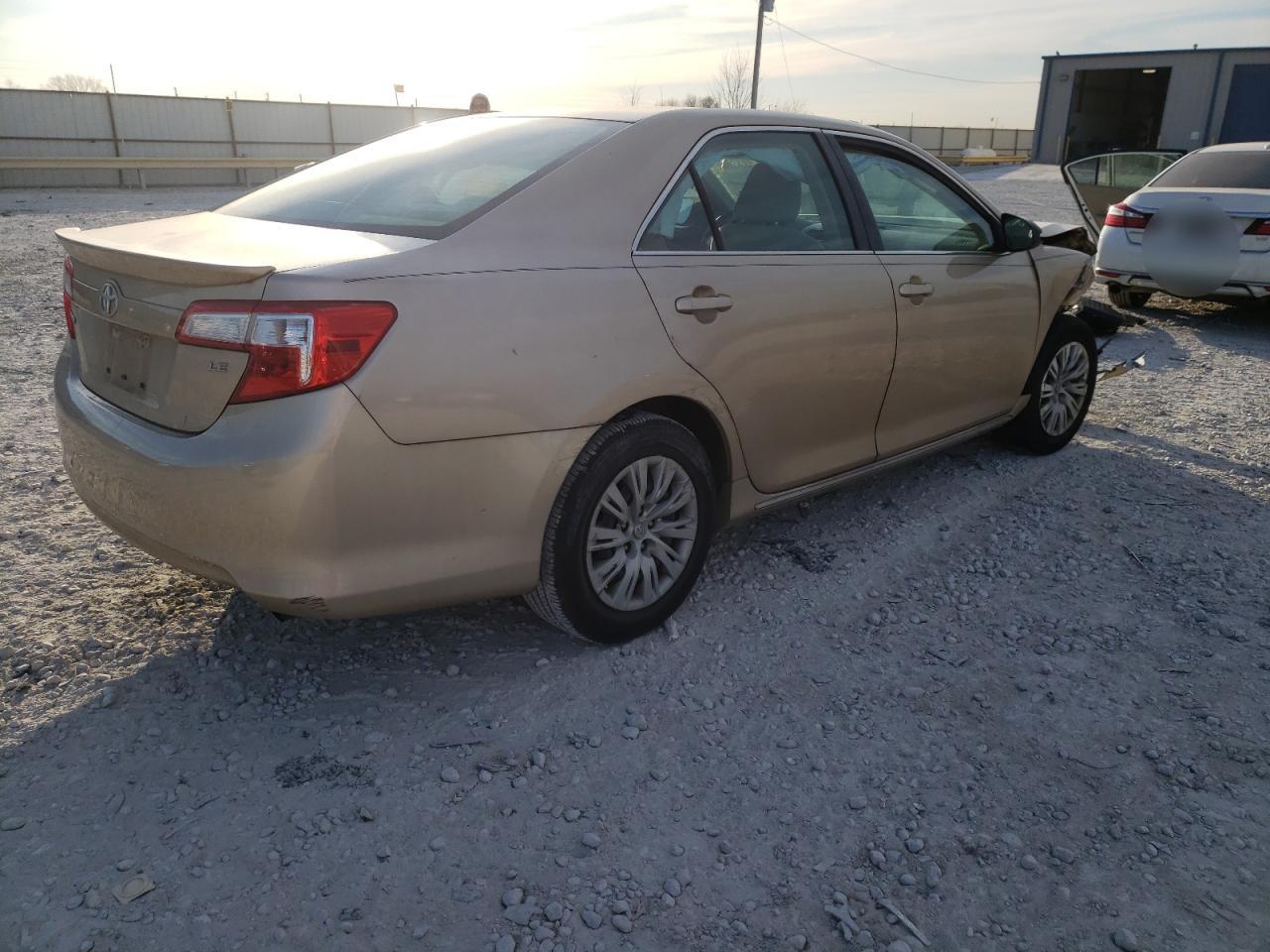 Photo 4 from auction – 2012 TOYOTA CAMRY BASE with VIN 4T4BF1FK1CR195482