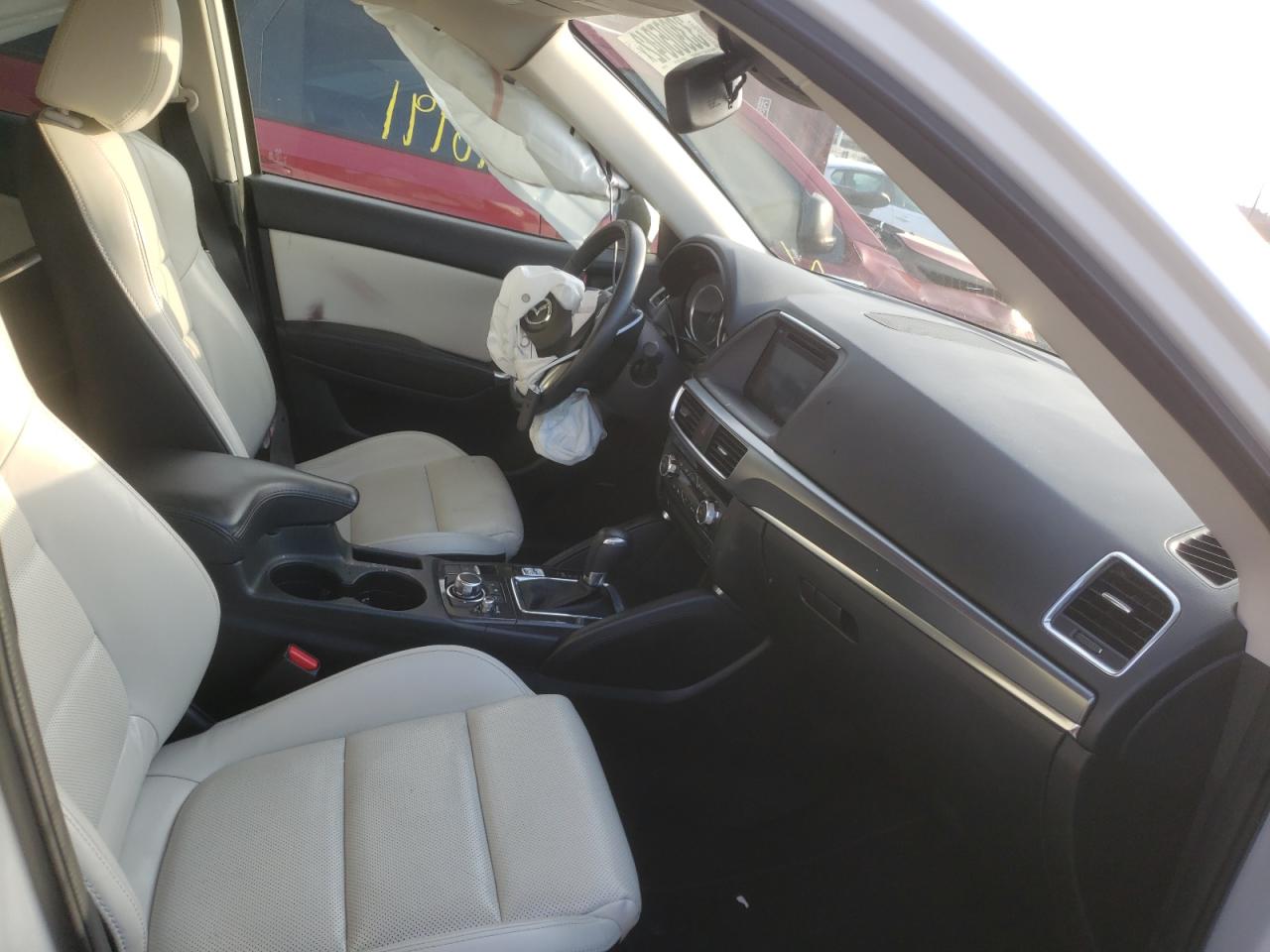 Photo 5 from auction – 2016 MAZDA CX-5 GT with VIN JM3KE4DY9G0887651