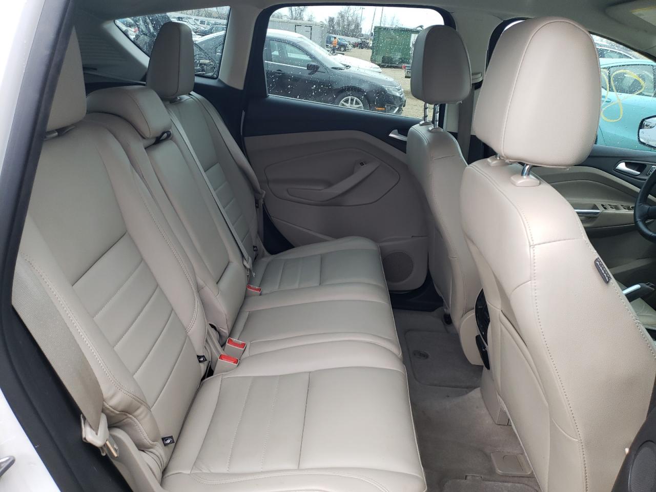 Photo 6 from auction – 2015 FORD C-MAX PREM with VIN 1FADP5CU1FL110688