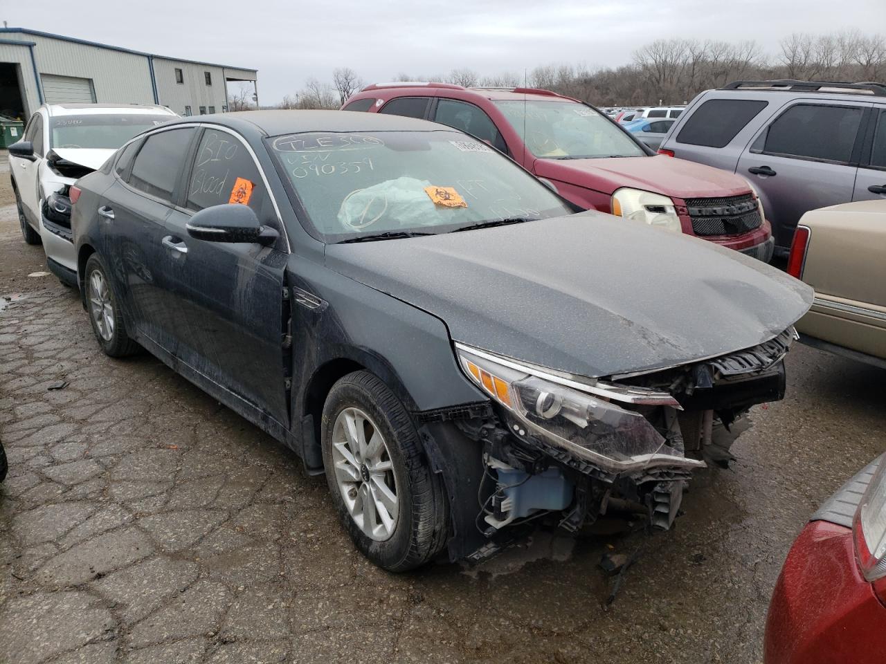 KIA OPTIMA LX 2016 with VIN KNAGT4L32G5090359 - Photo from auction