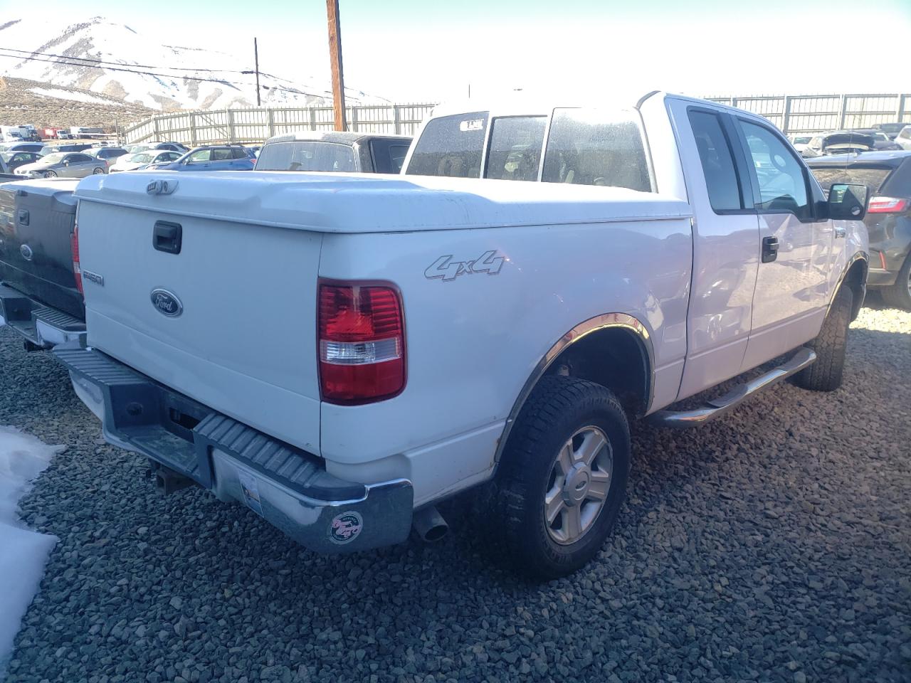 Photo 4 from auction – 2004 FORD F150 with VIN 1FTPX14504FA18359