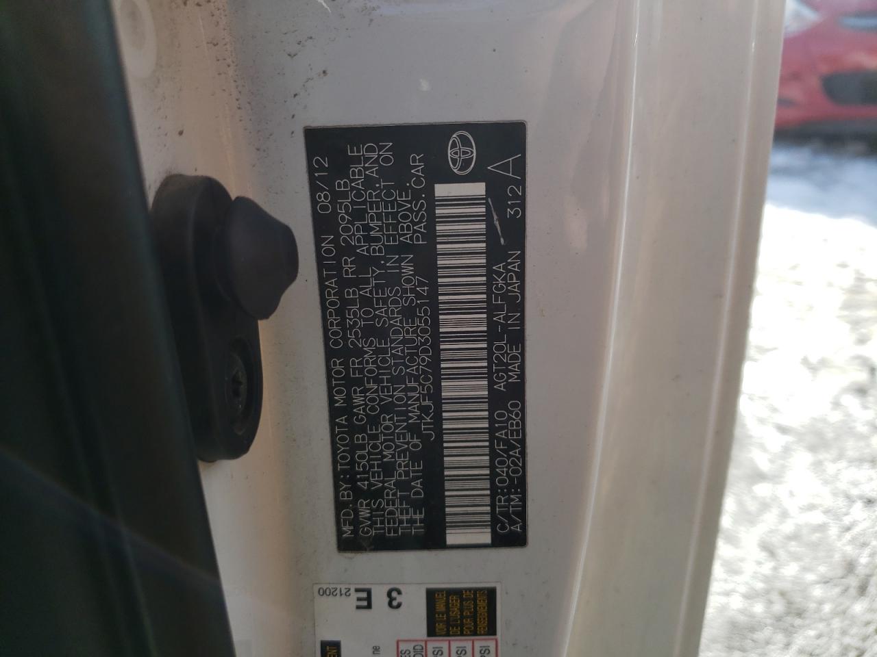 Photo 10 from auction – 2013 TOYOTA SCION TC with VIN JTKJF5C79D3055147