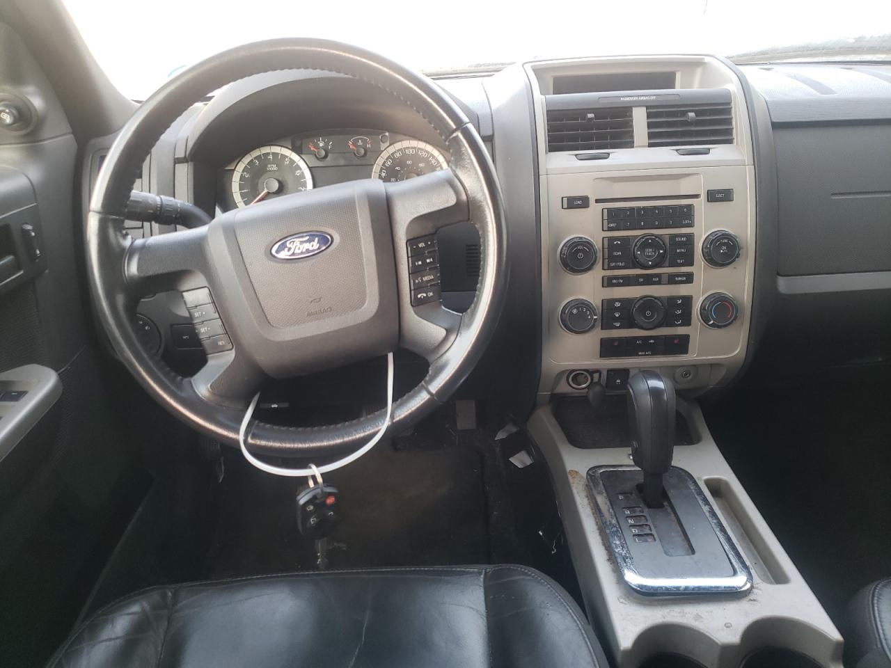 Photo 9 from auction – 2010 FORD ESCAPE XLT with VIN 1FMCU9DG8AKC97615
