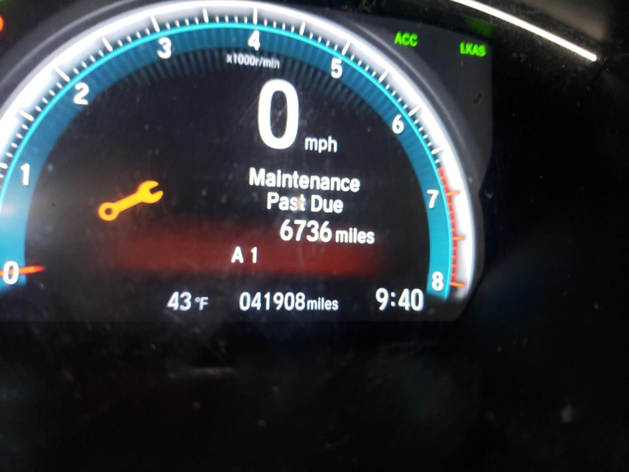 Photo 8 from auction – 2019 HONDA CIVIC LX with VIN 2HGFC2F68KH599867