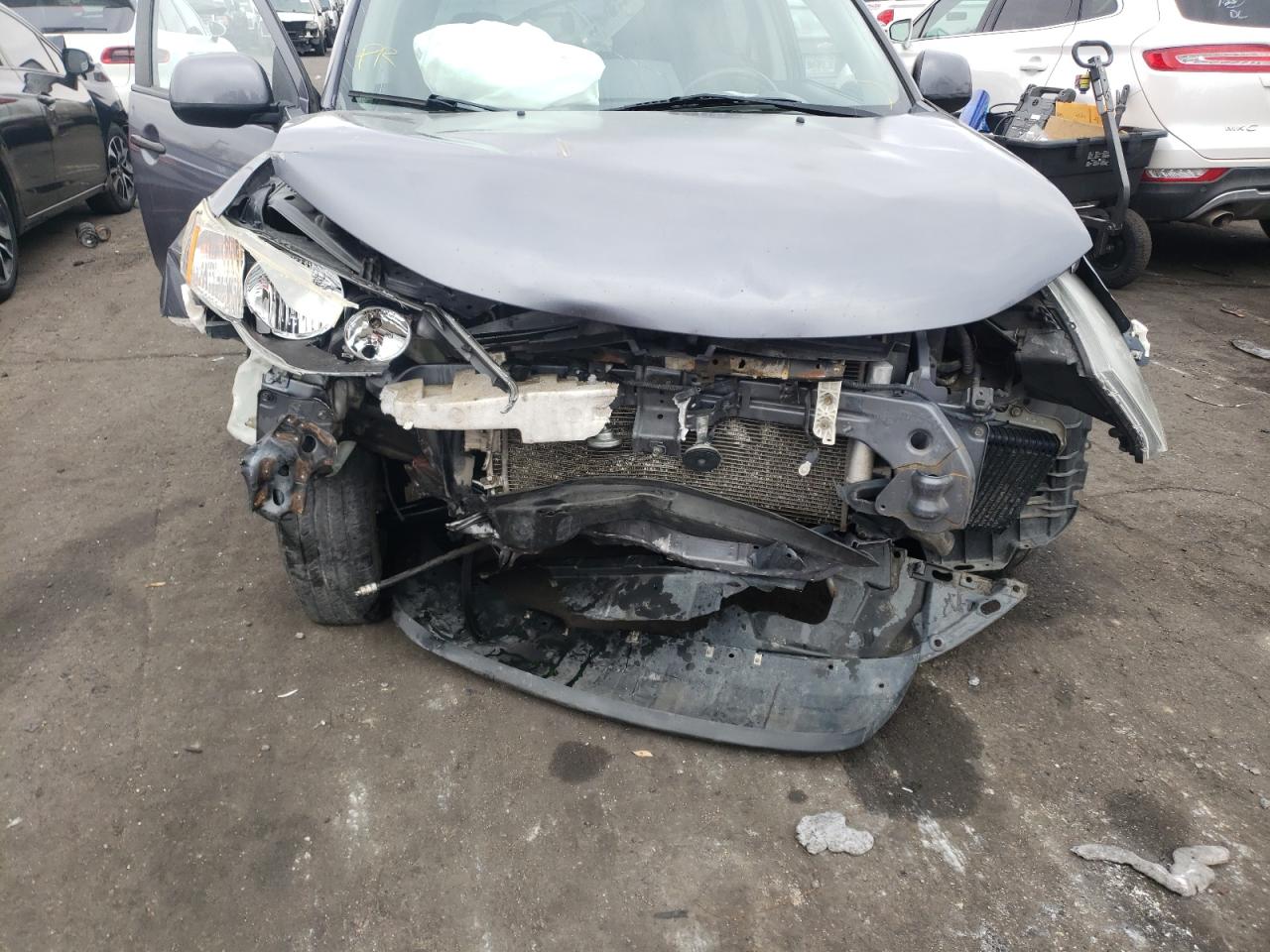 Photo 9 from auction – 2007 MITSUBISHI OUTLANDER with VIN JA4MT31X07Z015524