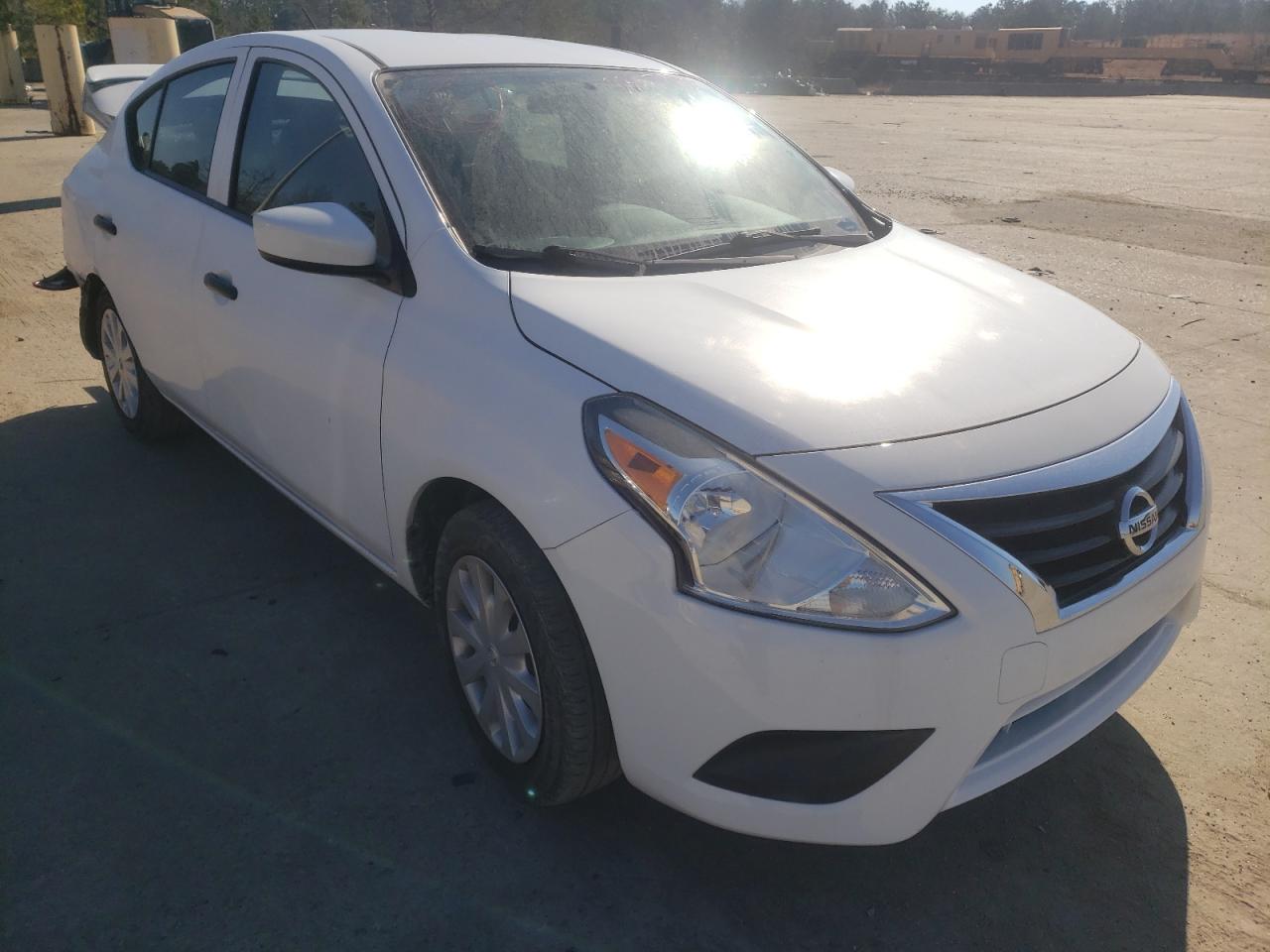 NISSAN VERSA 2016 with VIN 3N1CN7AP8GL856889 - Photo from auction