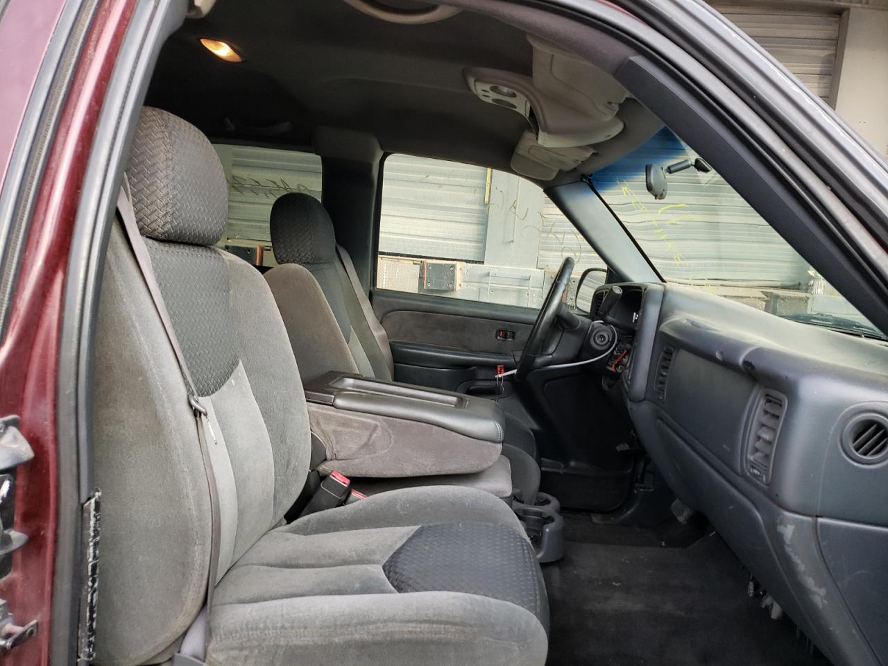 Photo 5 from auction – 2001 CHEVROLET SILVERADO with VIN 2GCEC19V311197494