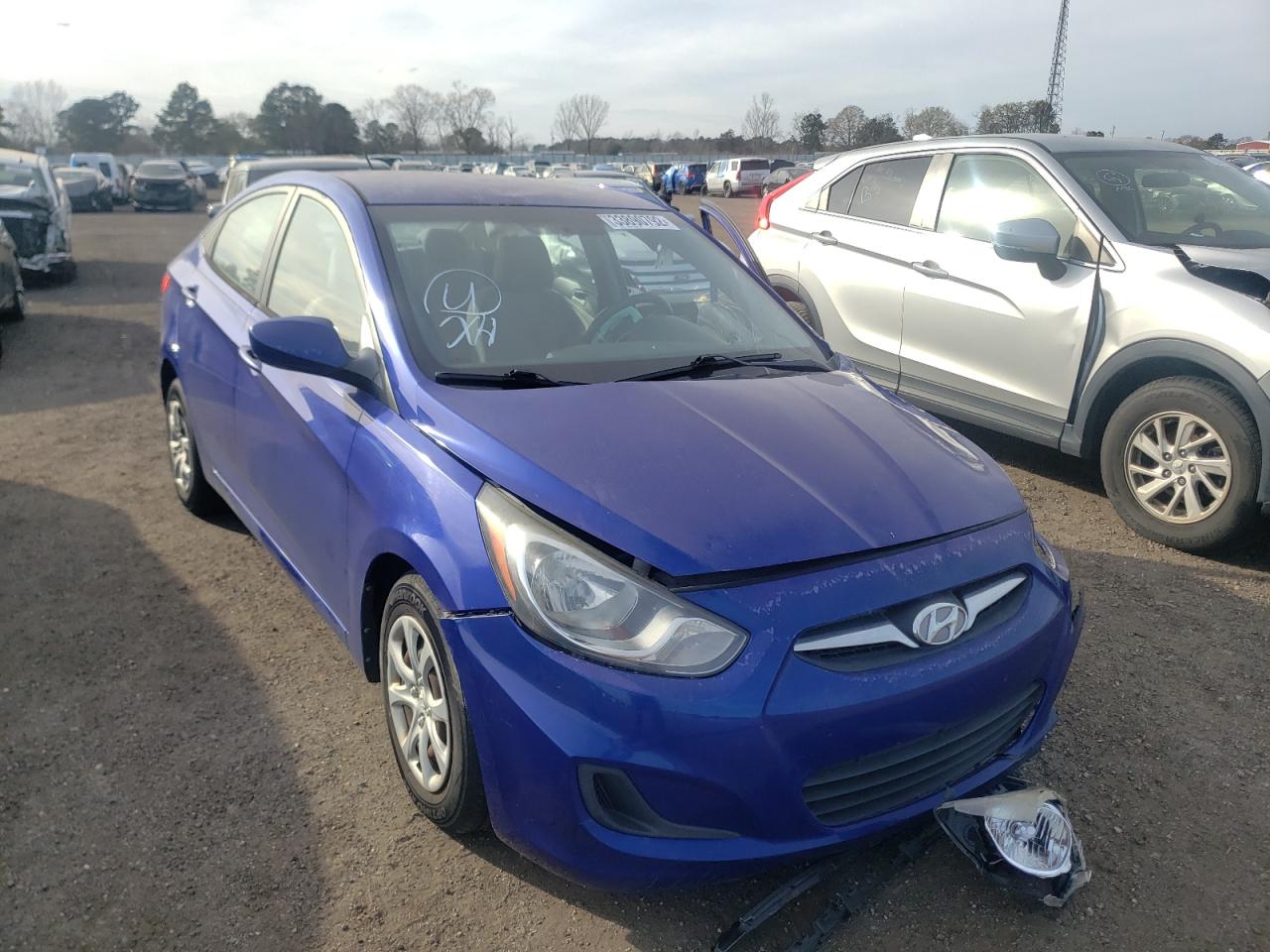HYUNDAI ACCENT GLS 2013 with VIN KMHCT4AE7DU488704 - Photo from auction