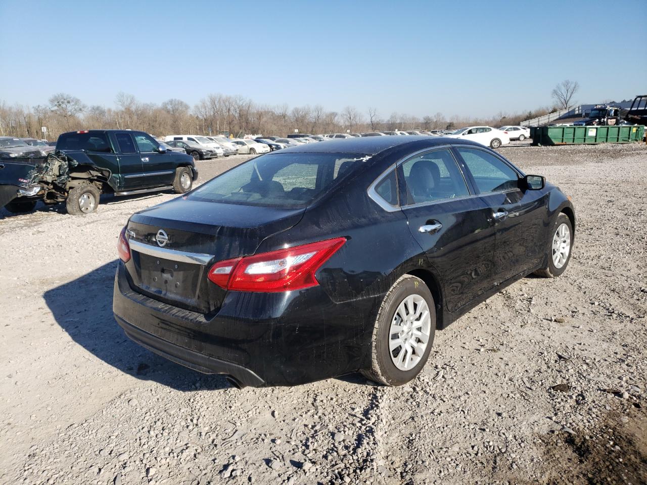 Photo 4 from auction – 2017 NISSAN ALTIMA 2.5 with VIN 1N4AL3AP0HC212485