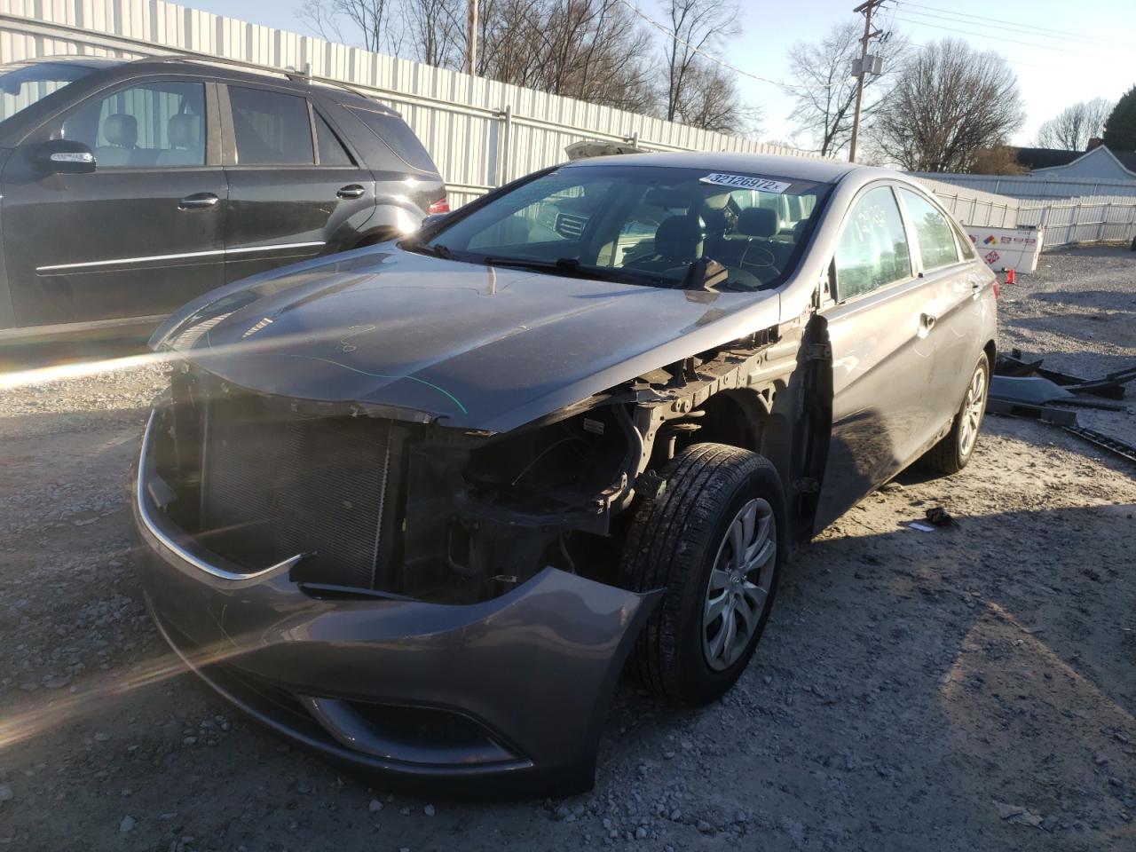 Photo 2 from auction – 2011 HYUNDAI SONATA GLS with VIN 5NPEB4AC2BH083307