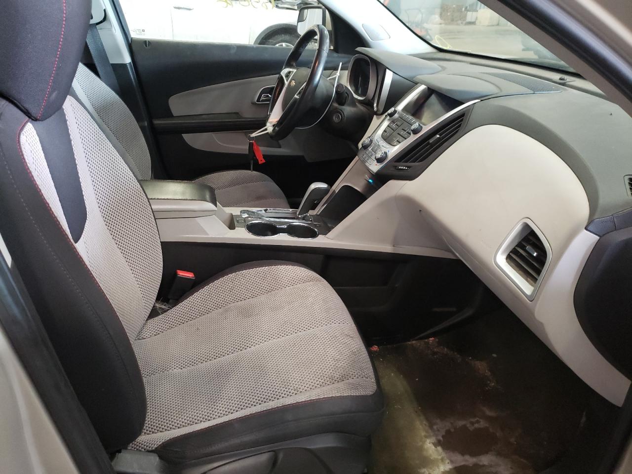 Photo 5 from auction – 2012 CHEVROLET EQUINOX LT with VIN 2GNFLNEK7C6116114