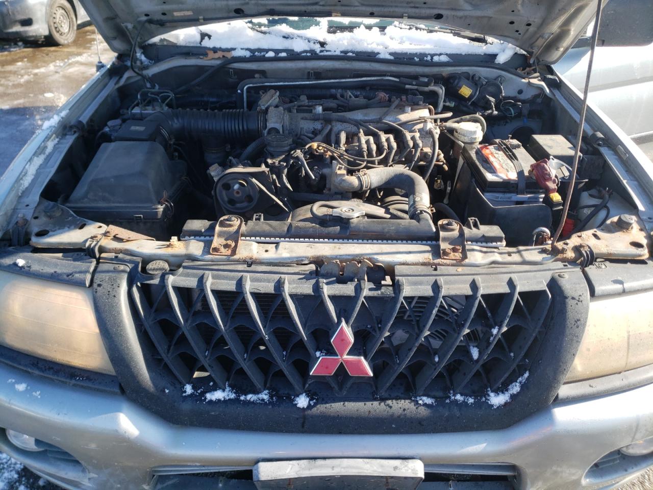 Photo 7 from auction – 2001 MITSUBISHI MONTERO with VIN JA4MT31R91P057288