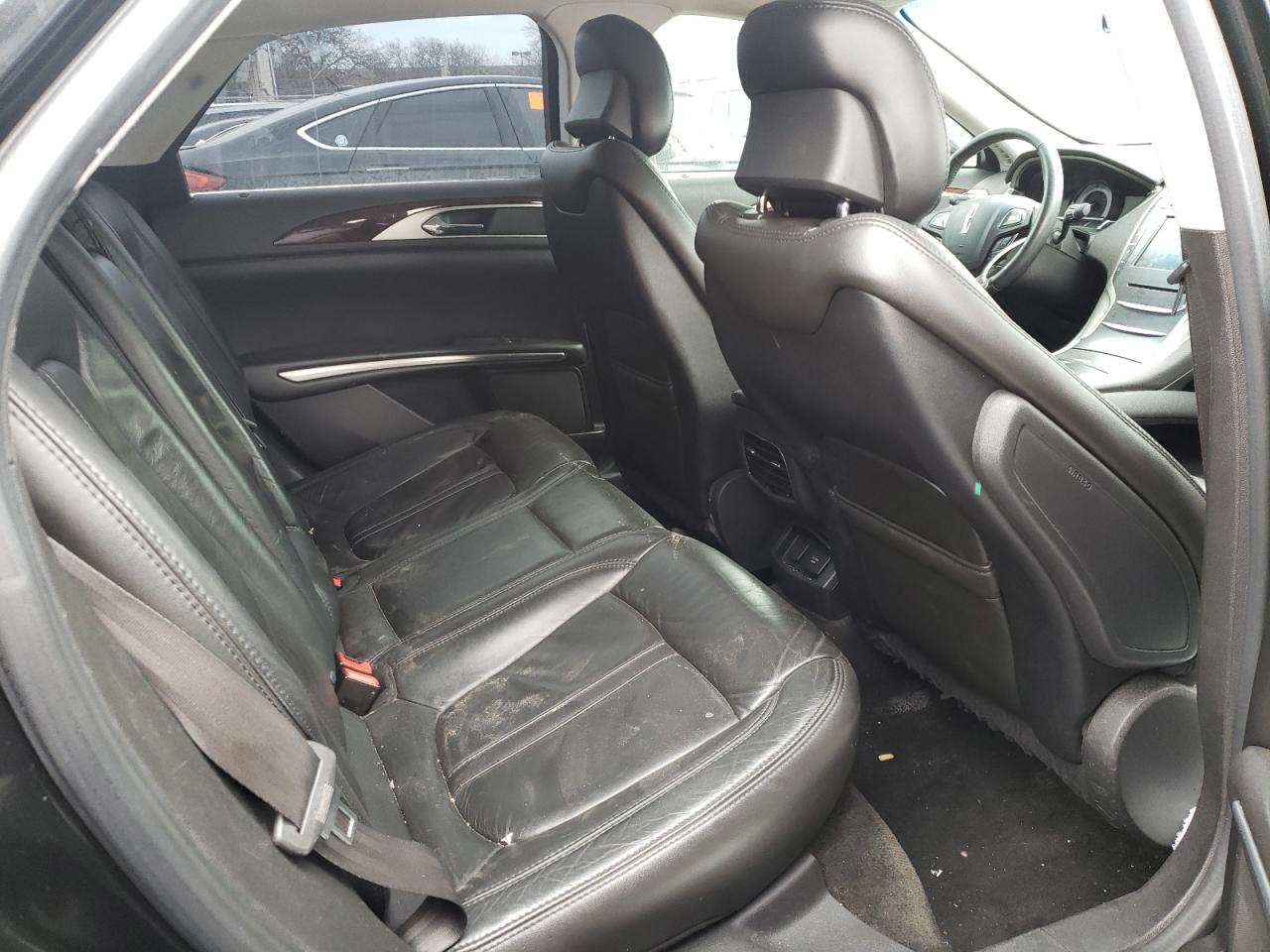 Photo 6 from auction – 2014 LINCOLN MKZ HYBRID with VIN 3LN6L2LU2ER832258