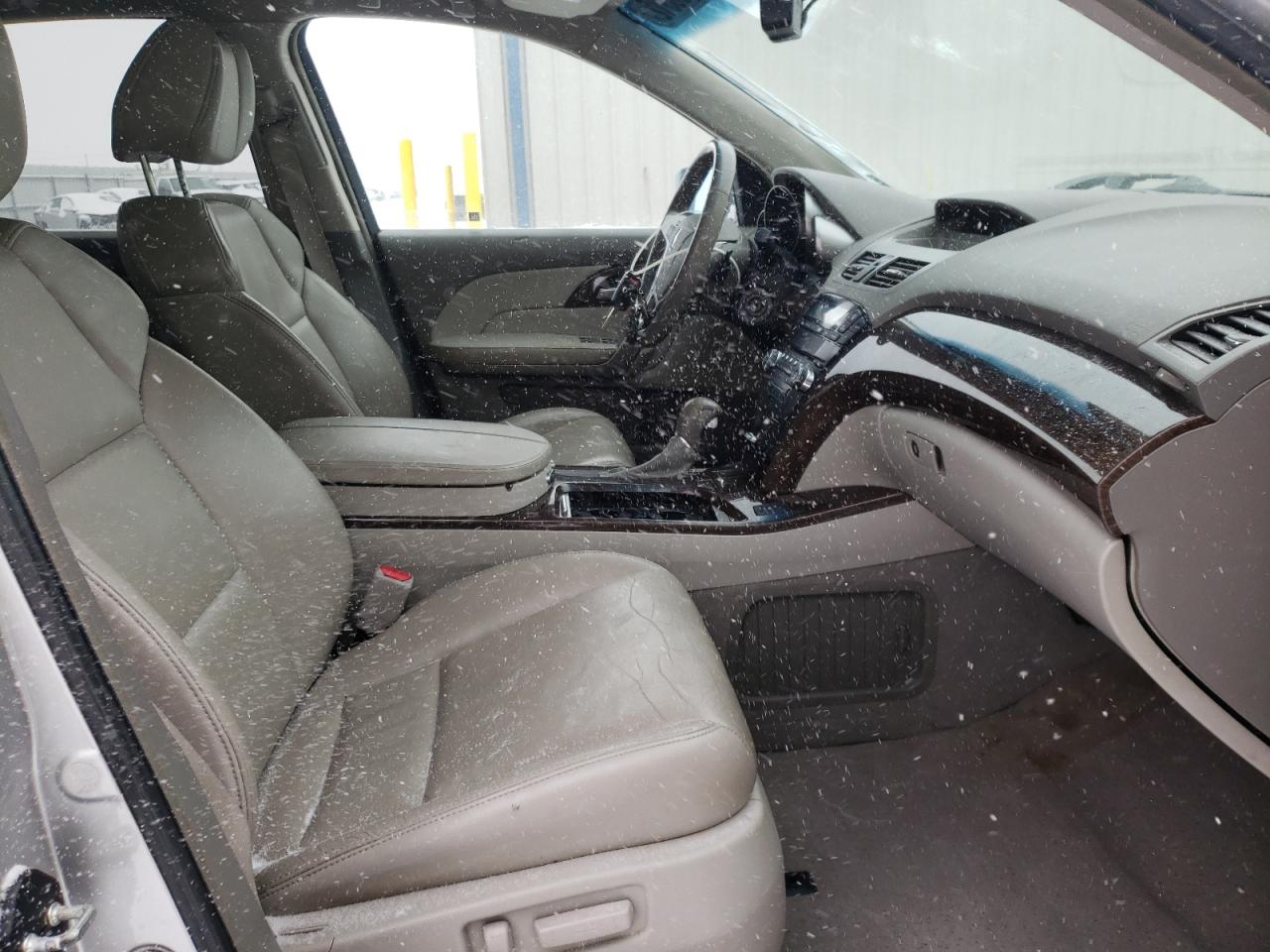 Photo 5 from auction – 2012 ACURA MDX with VIN 2HNYD2H25CH535263