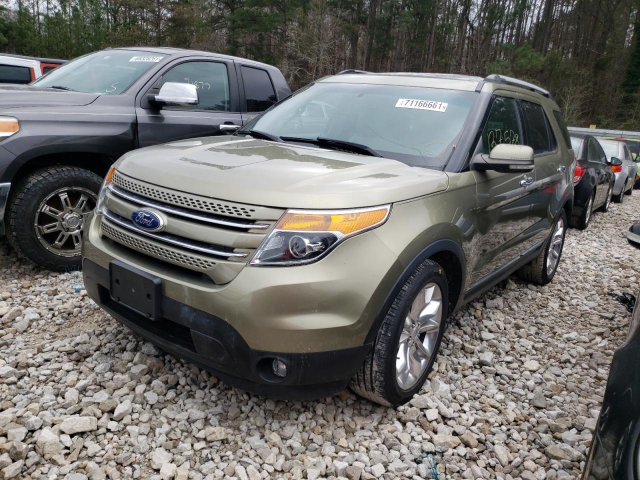 Photo 2 from auction – 2012 FORD EXPLORER L with VIN 1FMHK7F89CGA30477