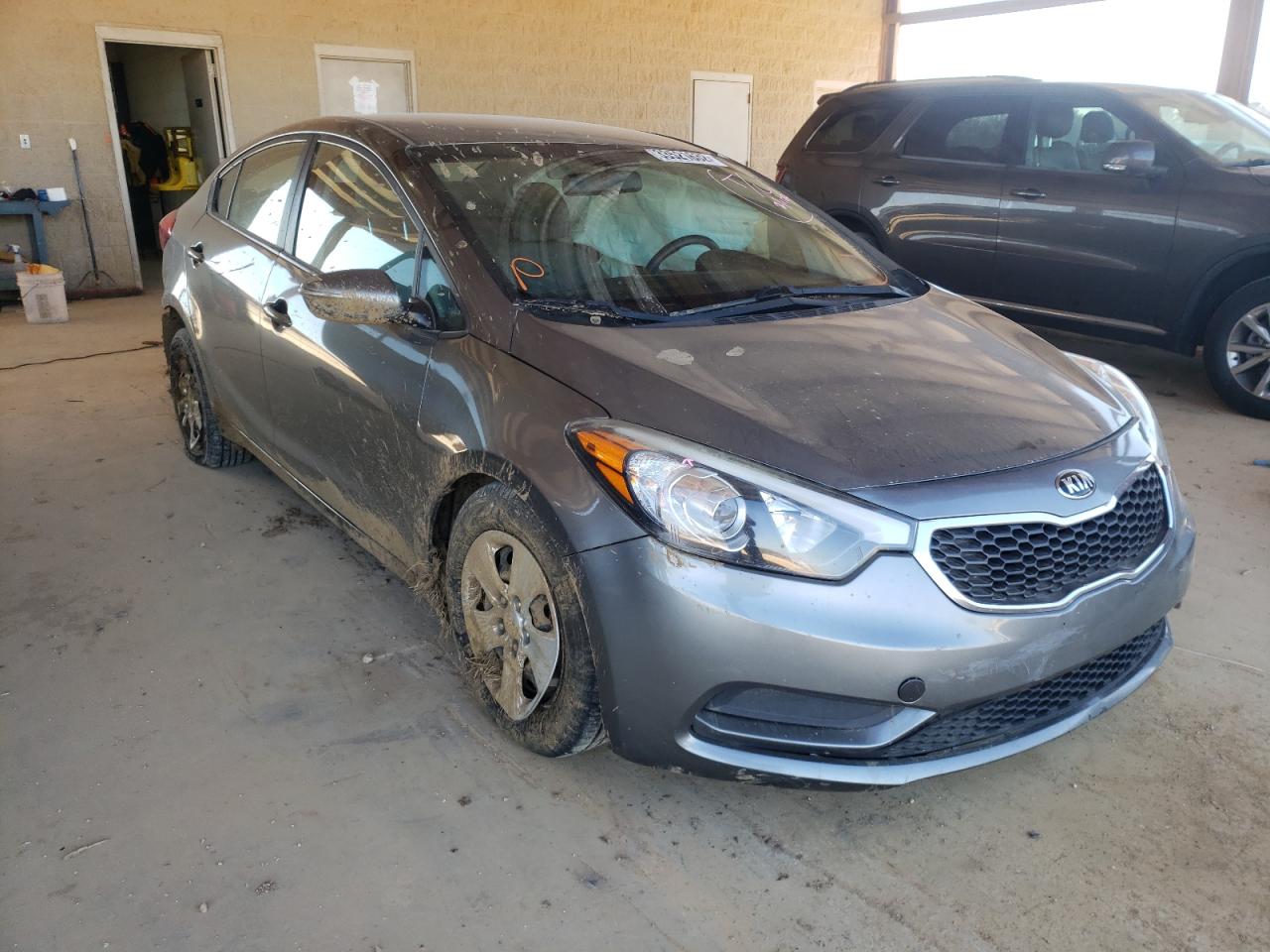 KIA FORTE LX 2016 with VIN KNAFX4A69G5571724 - Photo from auction