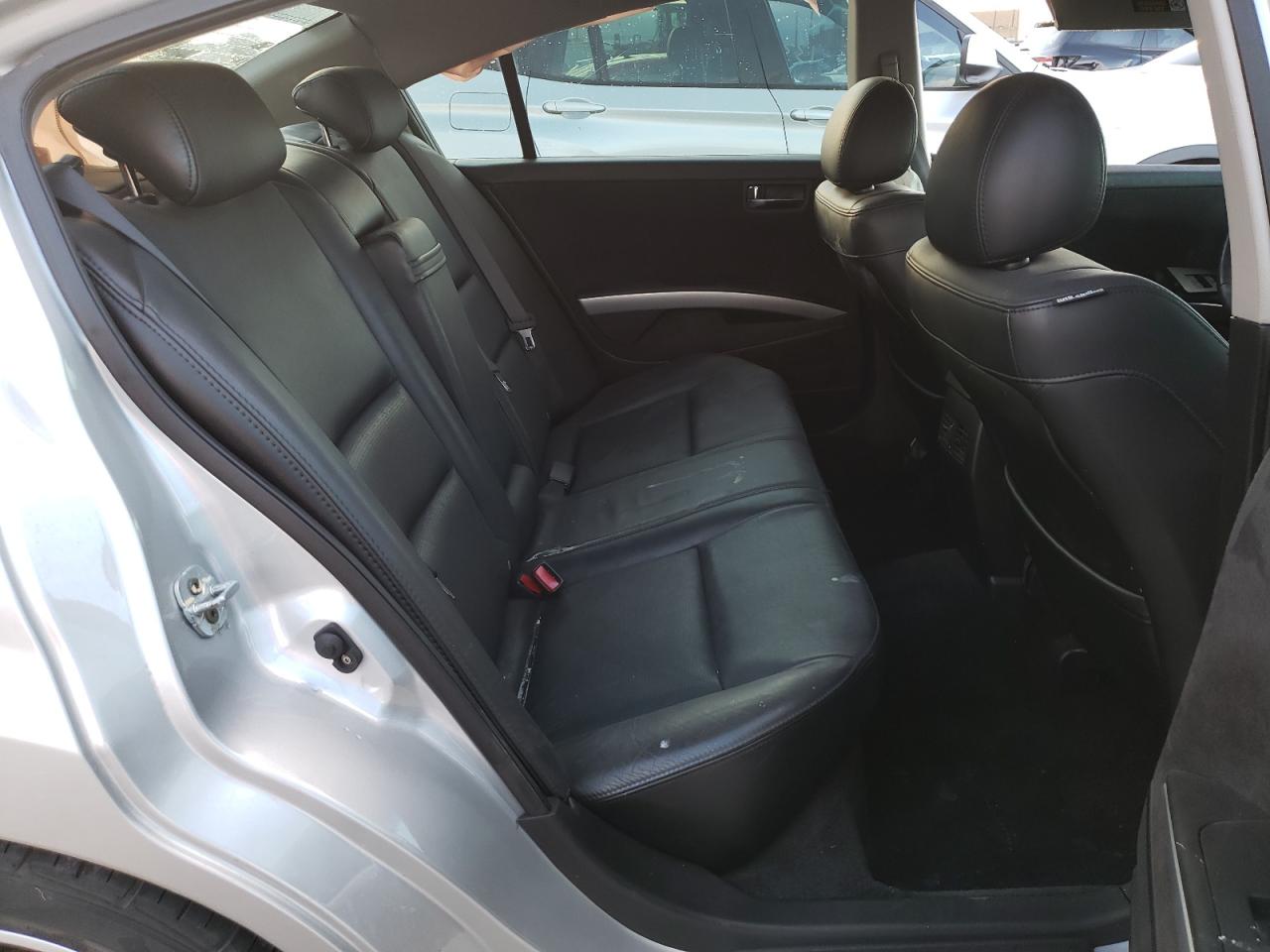 Photo 6 from auction – 2005 NISSAN MAXIMA SE with VIN 1N4BA41EX5C833176