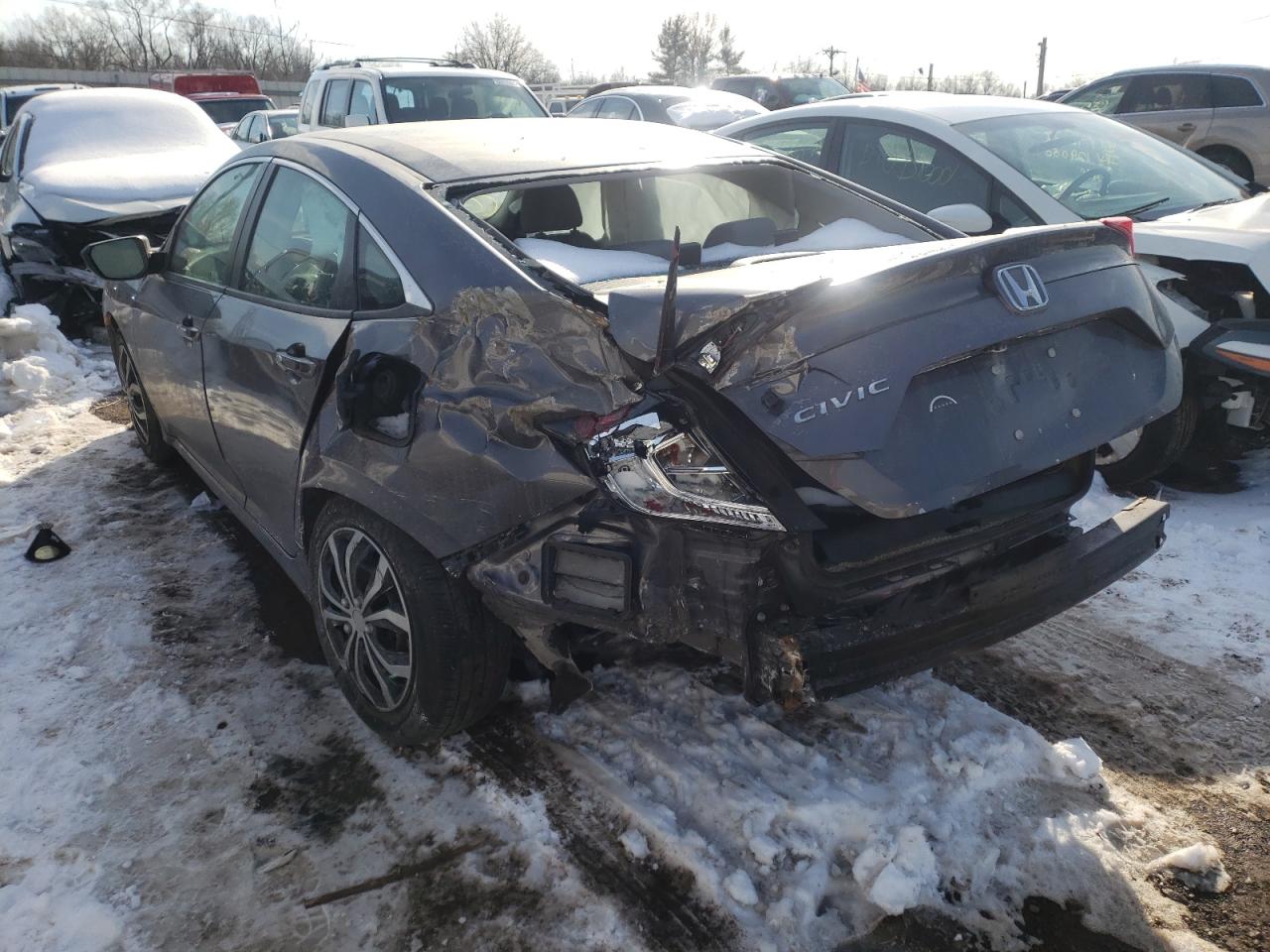 Photo 3 from auction – 2018 HONDA CIVIC LX with VIN 2HGFC2F58JH588339