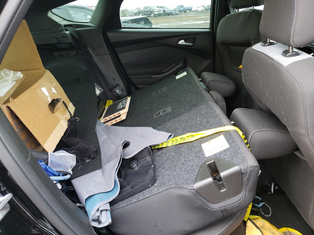 Photo 6 from auction – 2018 FORD FOCUS ST with VIN 1FADP3L95JL282666