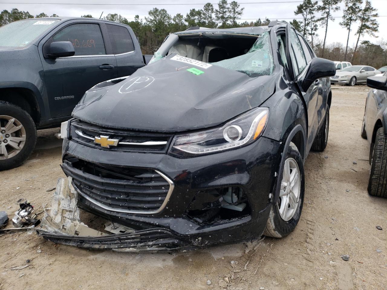 Photo 2 from auction – 2020 CHEVROLET TRAX 1LT with VIN KL7CJLSB7LB337149