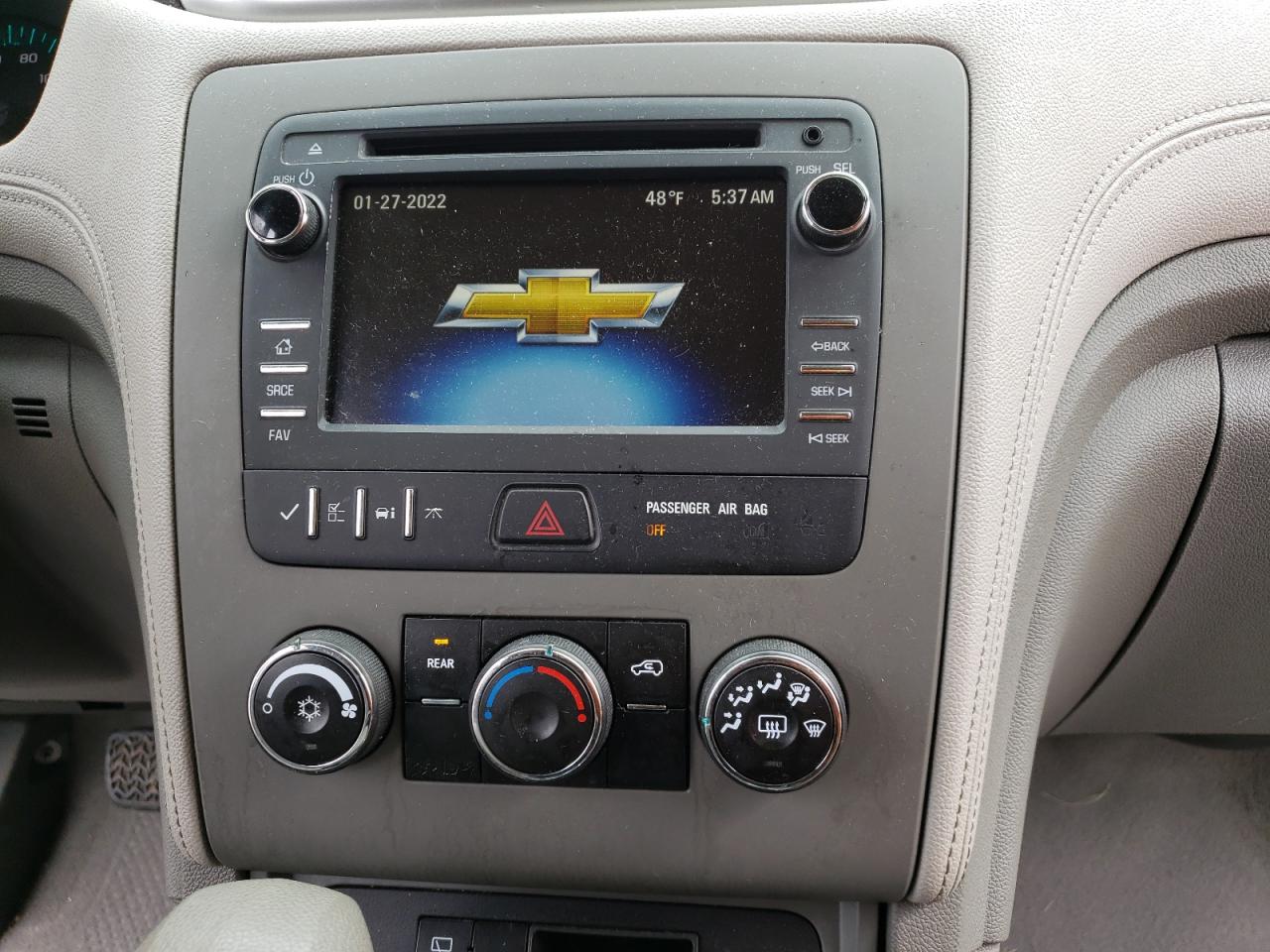 Photo 9 from auction – 2014 CHEVROLET TRAVERSE L with VIN 1GNKRFED3EJ366640