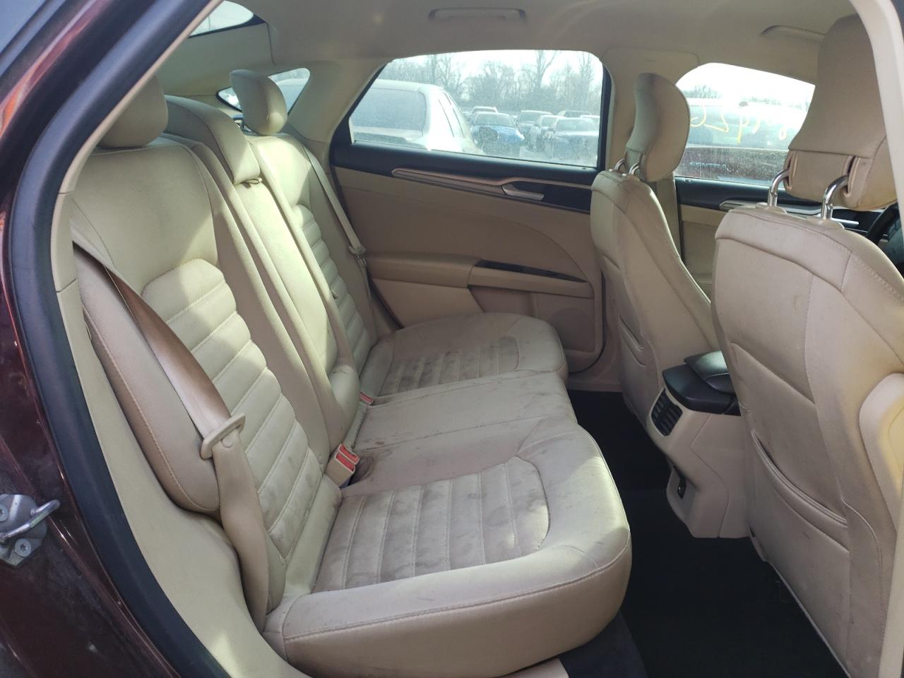 Photo 6 from auction – 2013 FORD FUSION SE with VIN 3FA6P0HRXDR312153