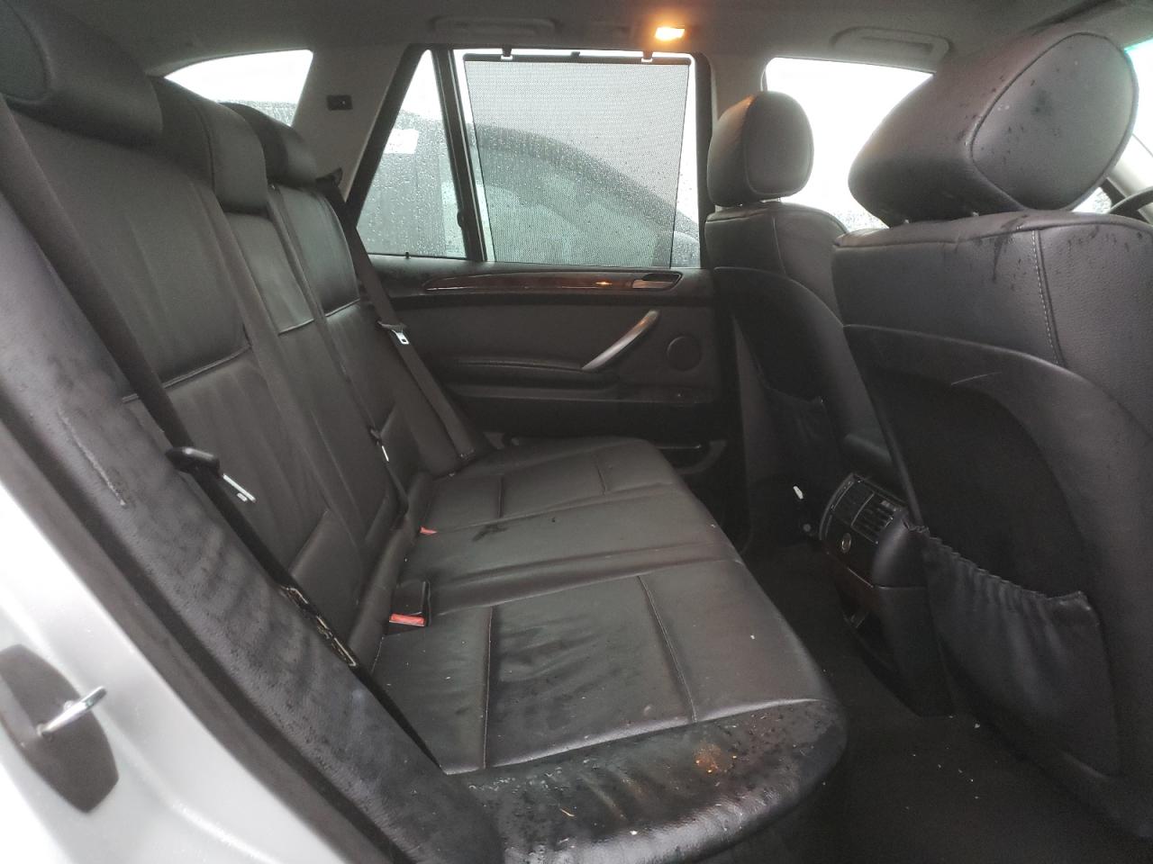 Photo 6 from auction – 2004 BMW X5 3.0I with VIN 5UXFA13564LU37184