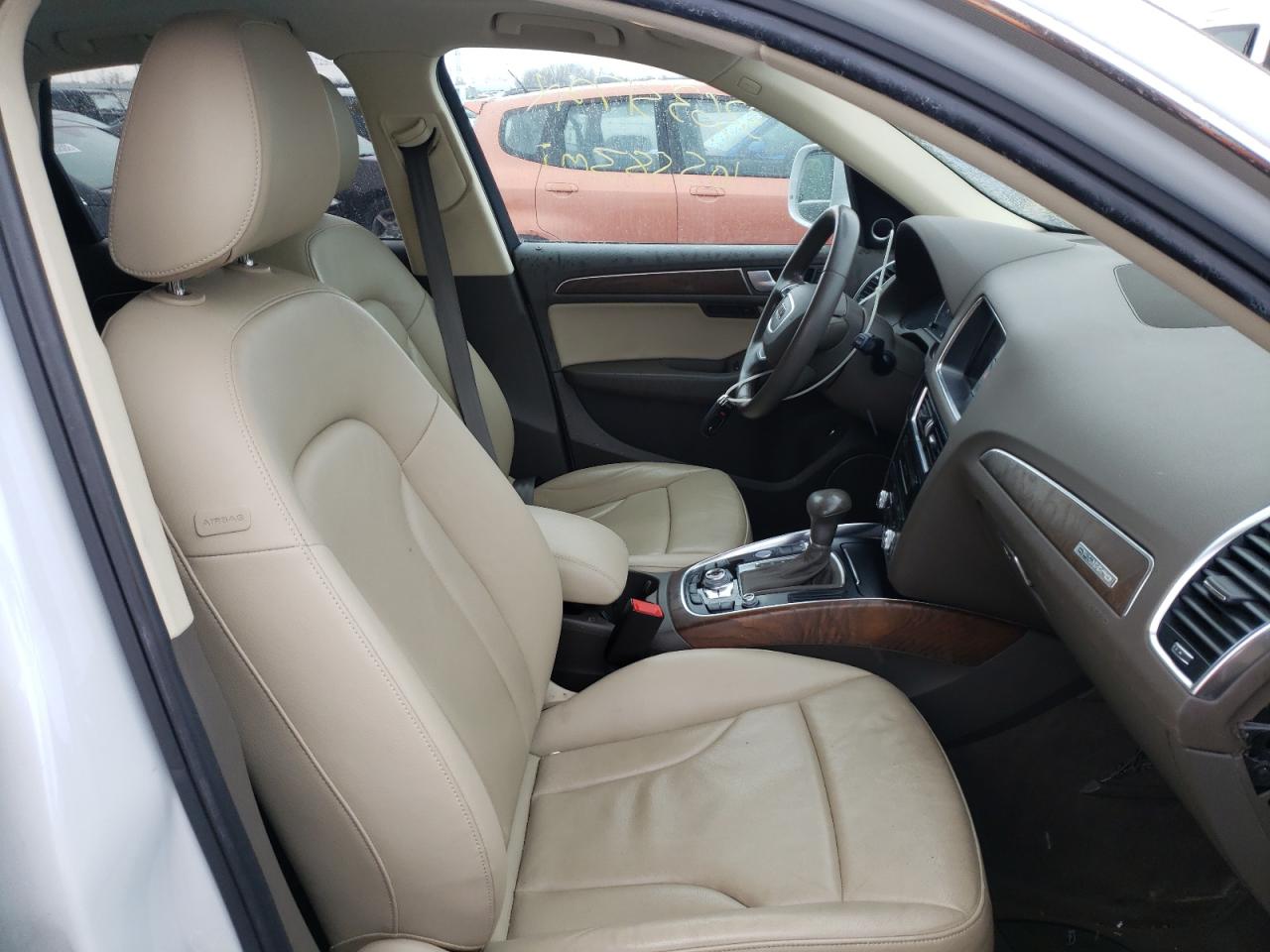 Photo 5 from auction – 2014 AUDI Q5 PREMIUM with VIN WA1DGAFP8EA007524