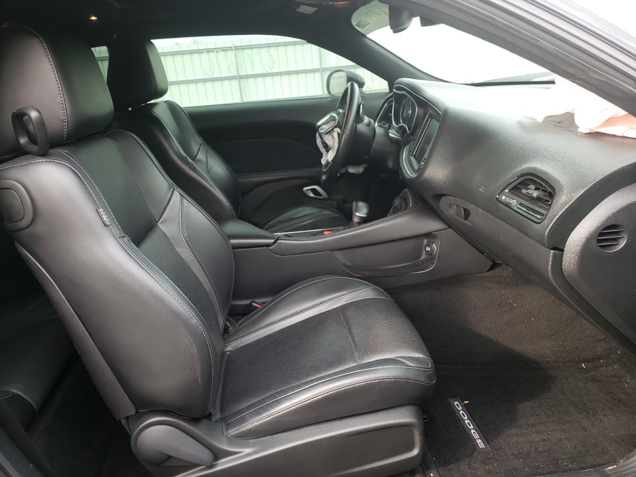 Photo 5 from auction – 2015 DODGE CHALLENGER with VIN 2C3CDZBT1FH717206