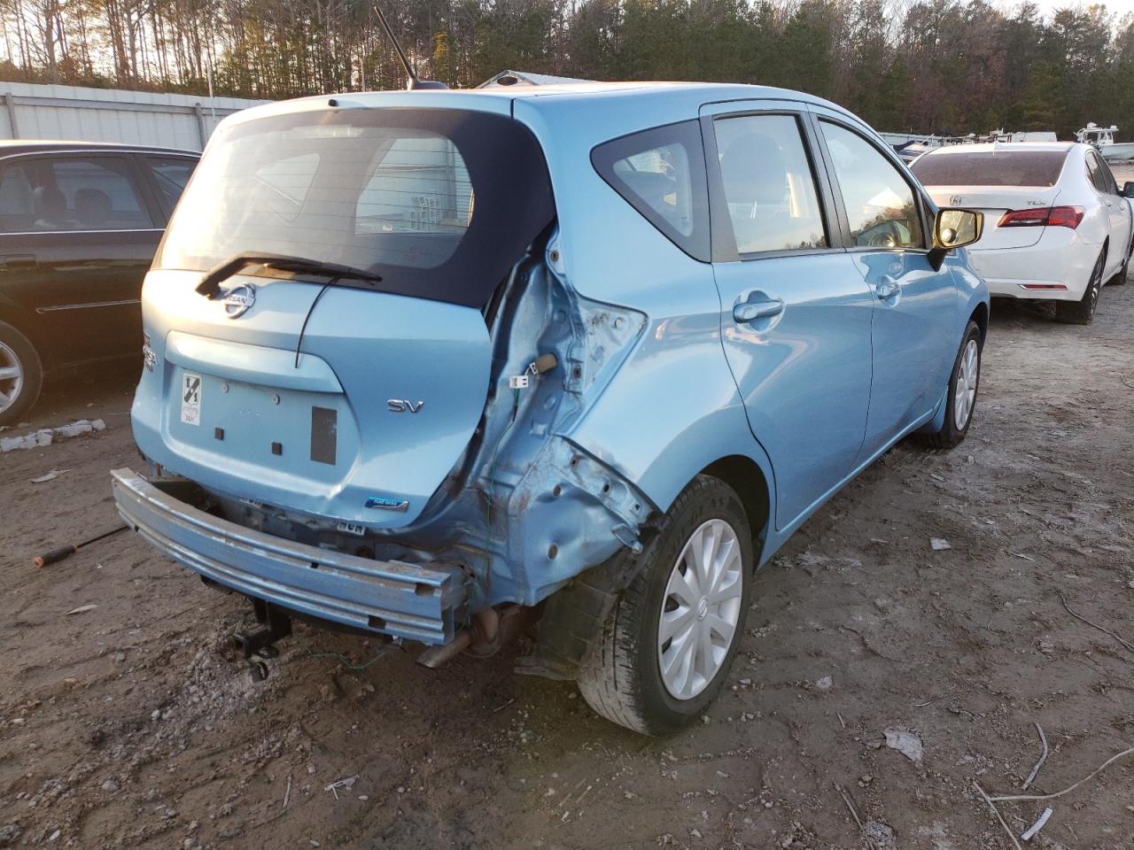 Photo 4 from auction – 2015 NISSAN VERSA NOTE with VIN 3N1CE2CPXFL395175