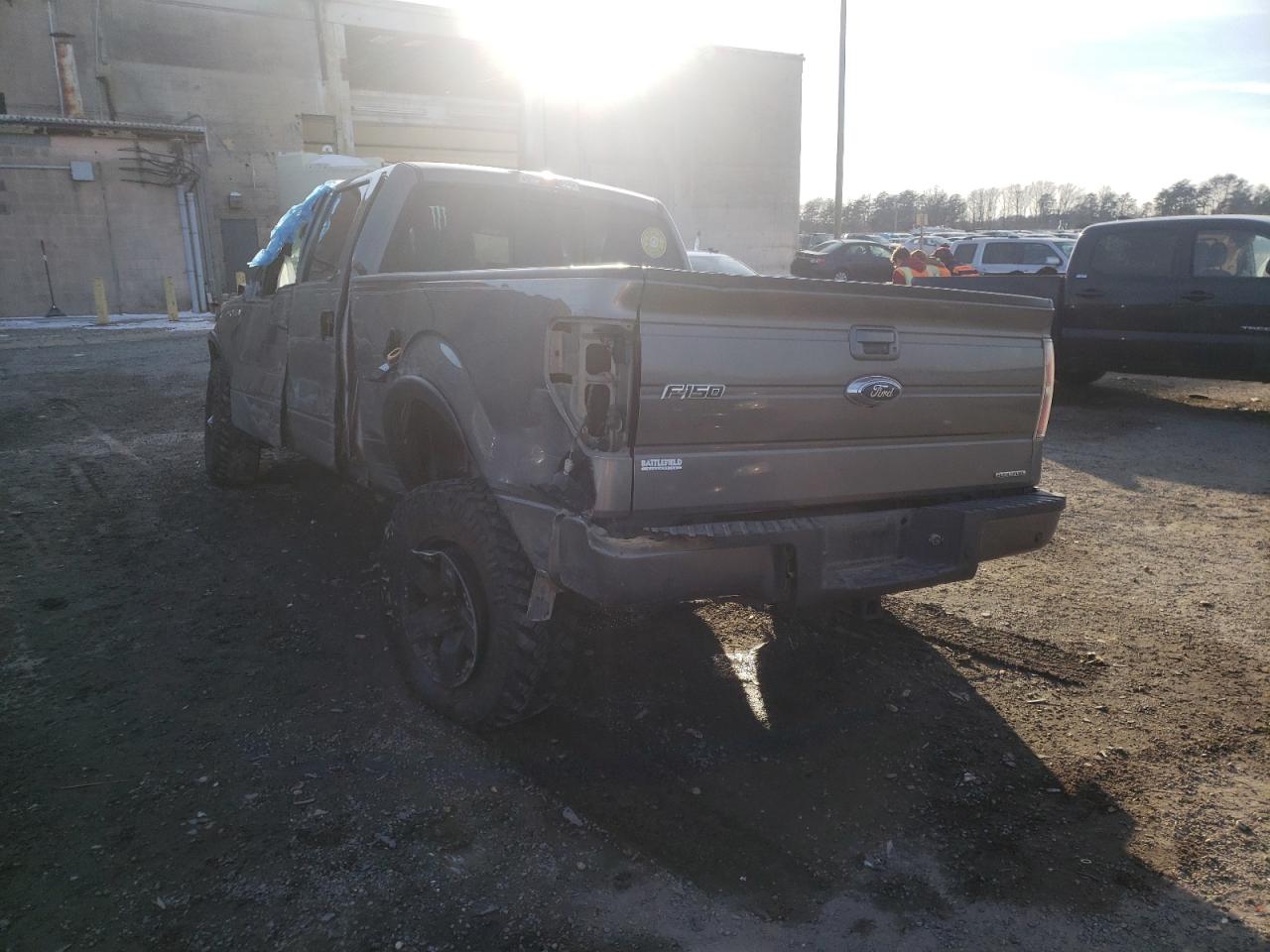 Photo 3 from auction – 2011 FORD F150 SUPER with VIN 1FTFW1EF5BFC99559