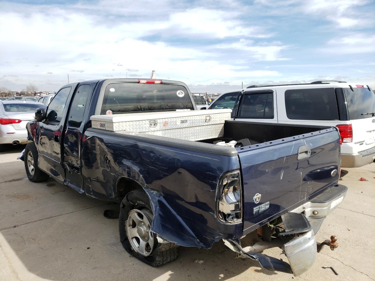 Photo 3 from auction – 2003 FORD F150 with VIN 1FTRX17W93NA70543