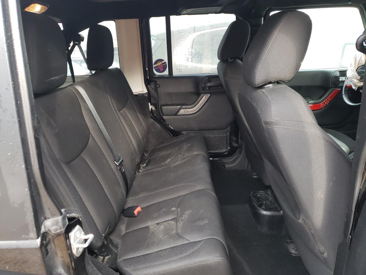 Photo 6 from auction – 2016 JEEP WRANGLER U with VIN 1C4BJWDG8GL161009
