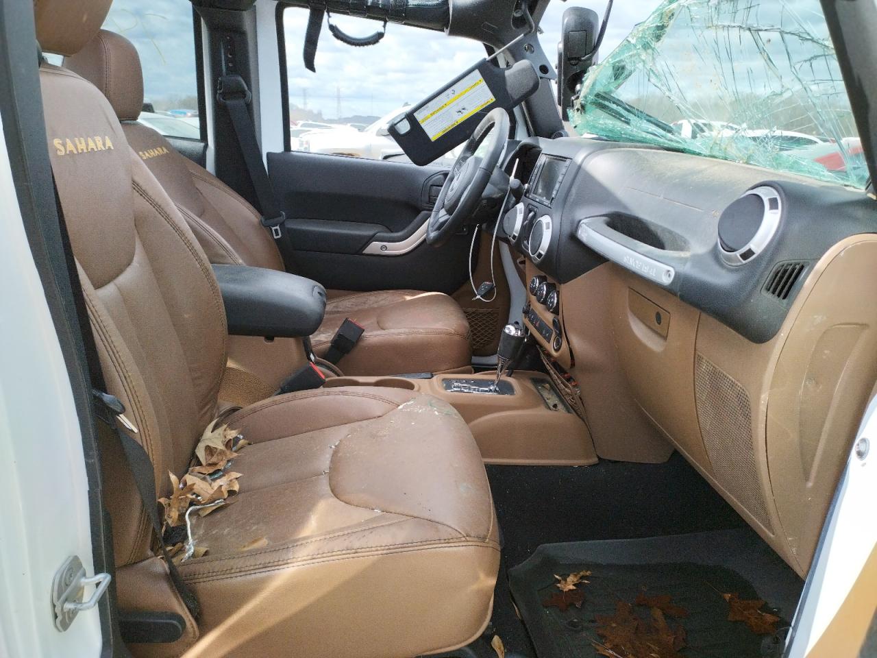 Photo 5 from auction – 2013 JEEP WRANGLER with VIN 1C4BJWEG4DL690032