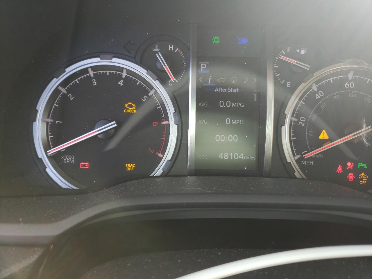 Photo 8 from auction – 2020 TOYOTA 4RUNNER SR with VIN JTEZU5JR7L5218025