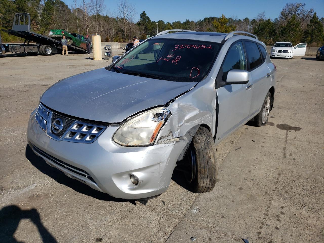 Photo 2 from auction – 2011 NISSAN ROGUE S with VIN JN8AS5MV8BW279591