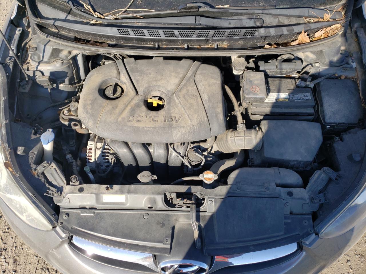 Photo 7 from auction – 2012 HYUNDAI ELANTRA GL with VIN 5NPDH4AE4CH116630