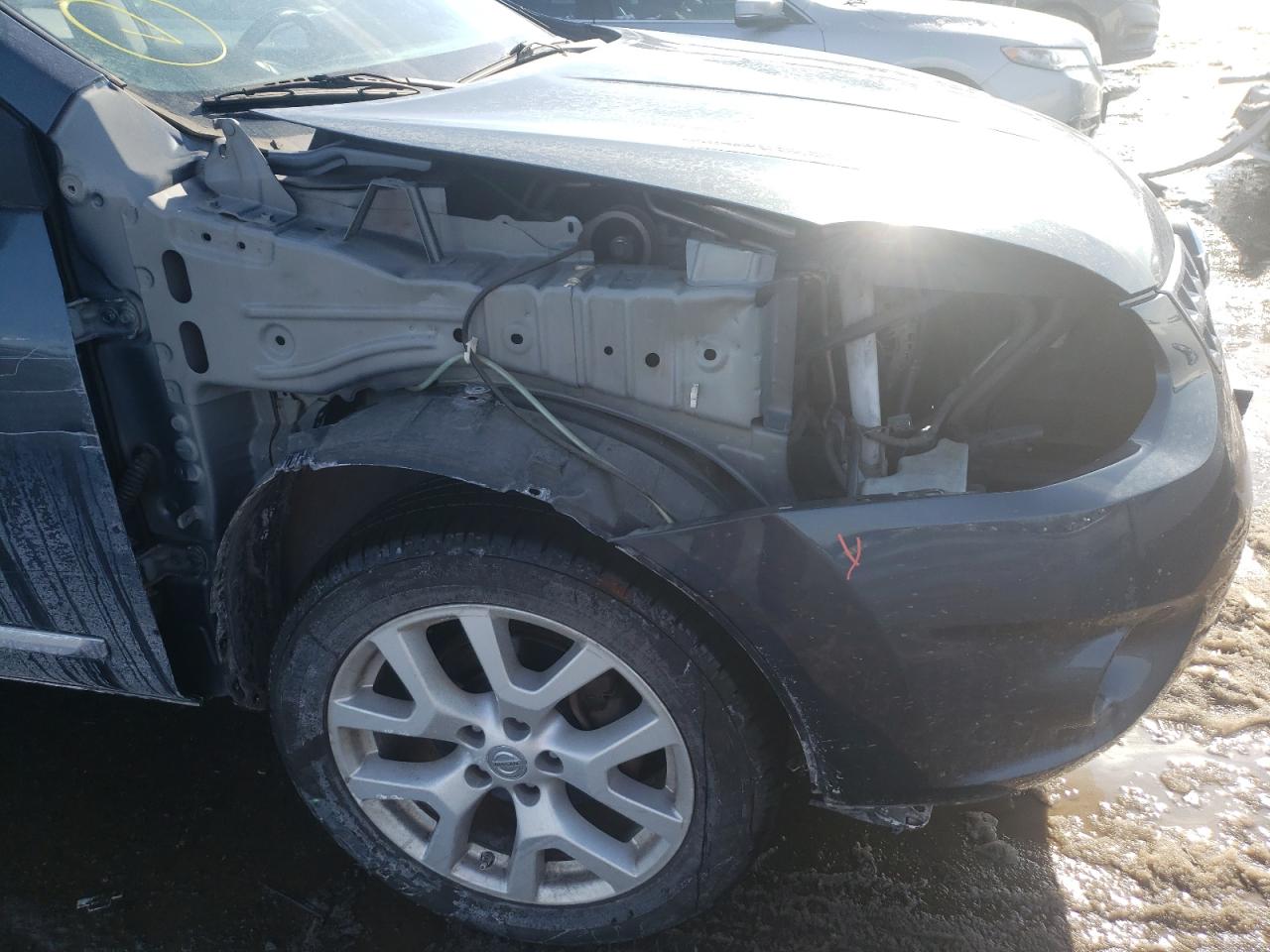 Photo 9 from auction – 2013 NISSAN ROGUE S with VIN JN8AS5MV3DW647839