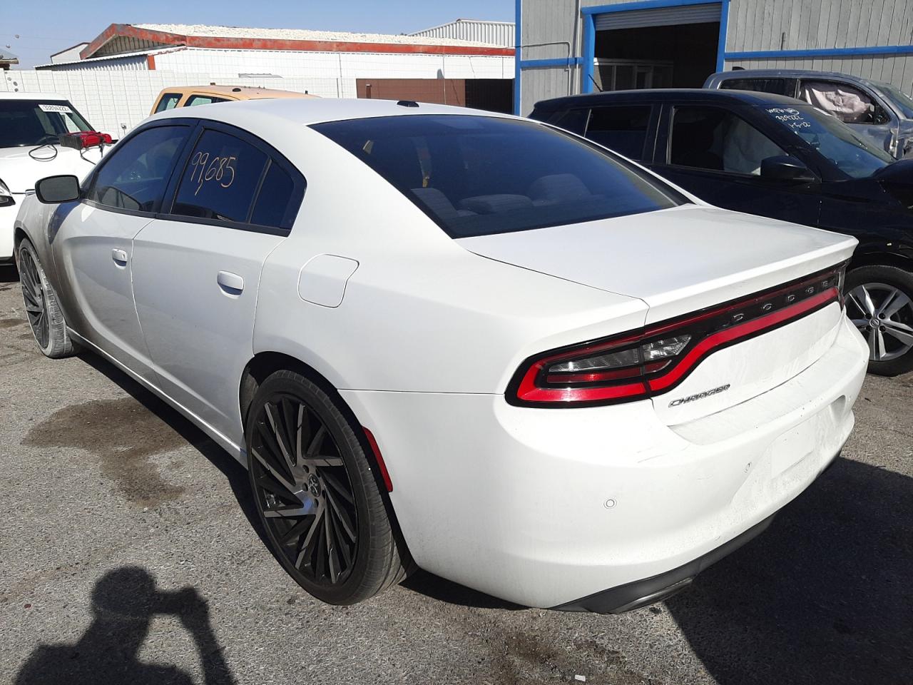 Photo 3 from auction – 2015 DODGE CHARGER SE with VIN 2C3CDXBG8FH745463